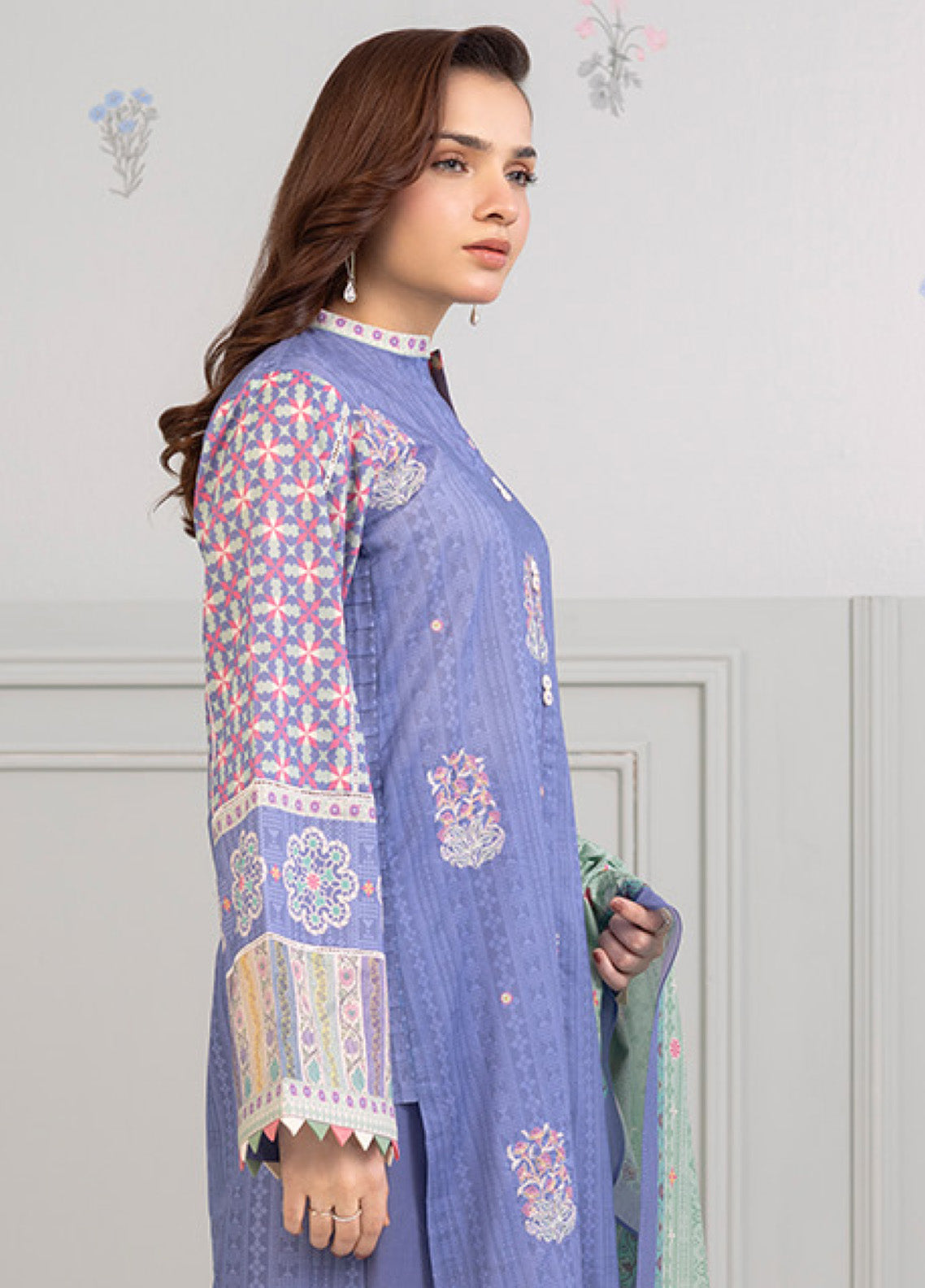 Zellbury Embroidered Lawn 3 Piece Unstitched Suit WUS25E30276 Zellbury Embroidered Lawn 3 Piece Unstitched Suit WUS25E30276