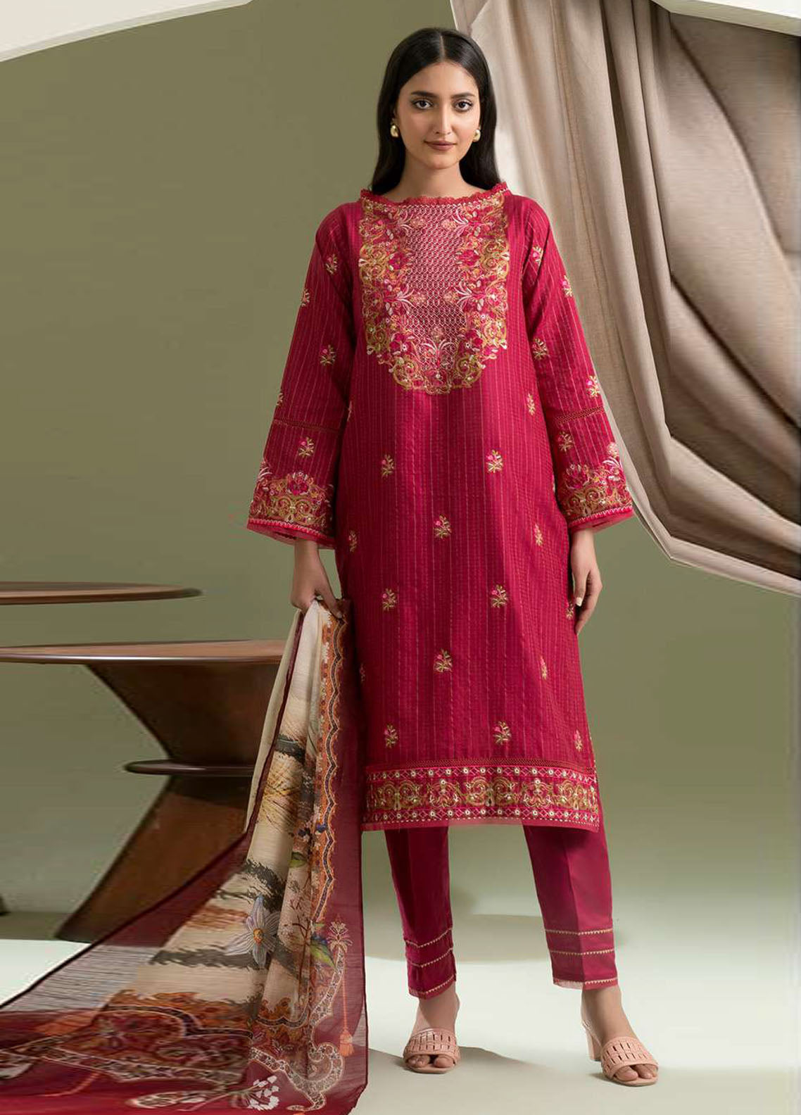 Zellbury Embroidered Lawn 3 Piece Unstitched Suit WUS25E30346 Zellbury Embroidered Lawn 3 Piece Unstitched Suit WUS25E30346