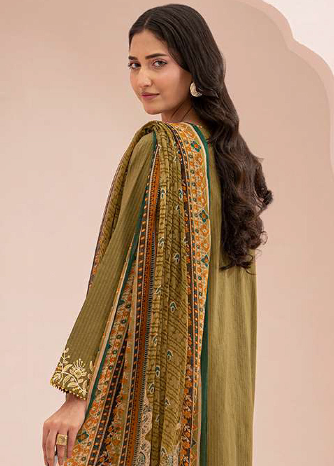 Zellbury Embroidered Lawn 3 Piece Unstitched Suit WUS25E30347 Zellbury Embroidered Lawn 3 Piece Unstitched Suit WUS25E30347