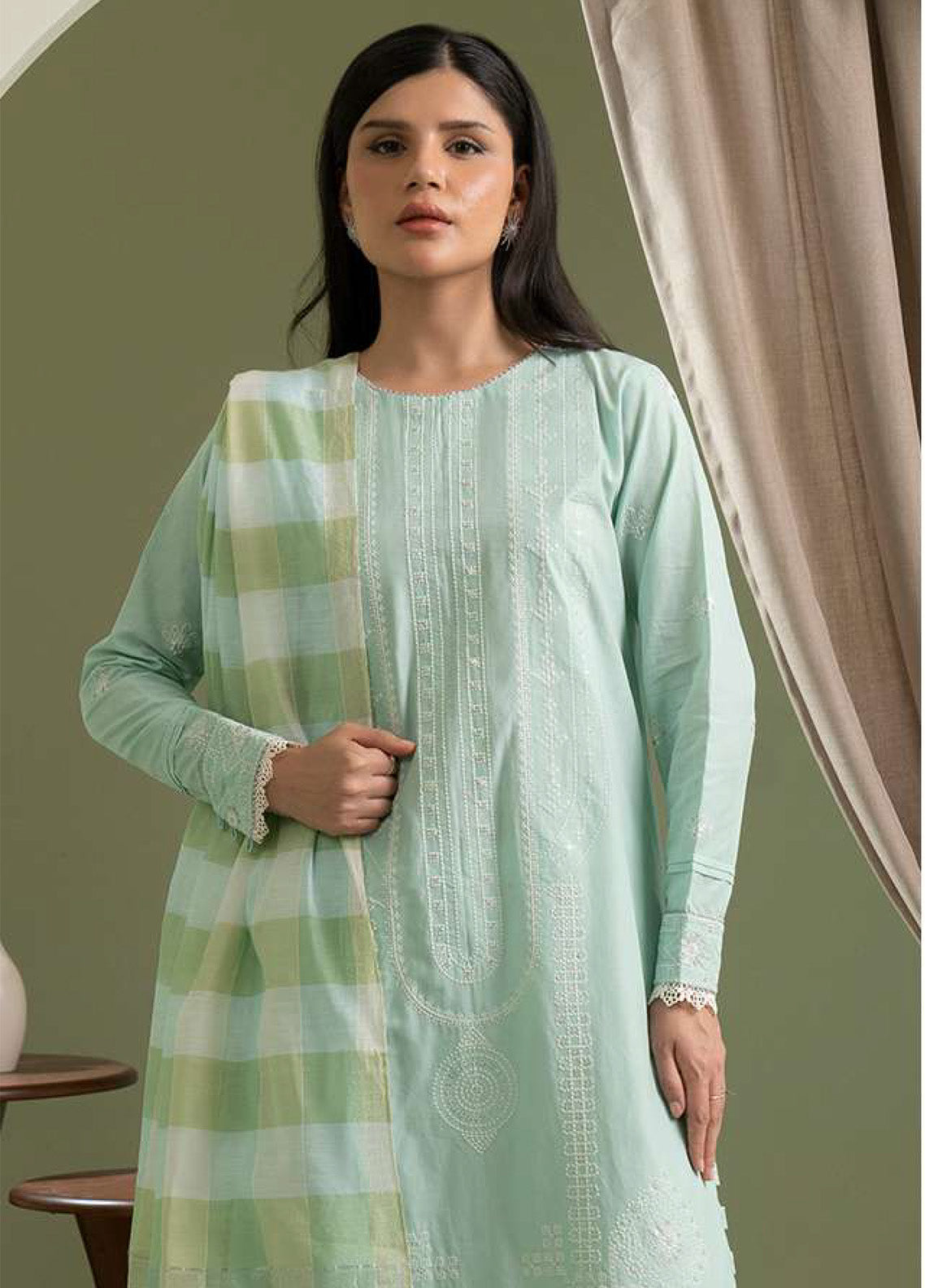Zellbury Embroidered Lawn 3 Piece Unstitched Suit WUS25E30405 Zellbury Embroidered Lawn 3 Piece Unstitched Suit WUS25E30405