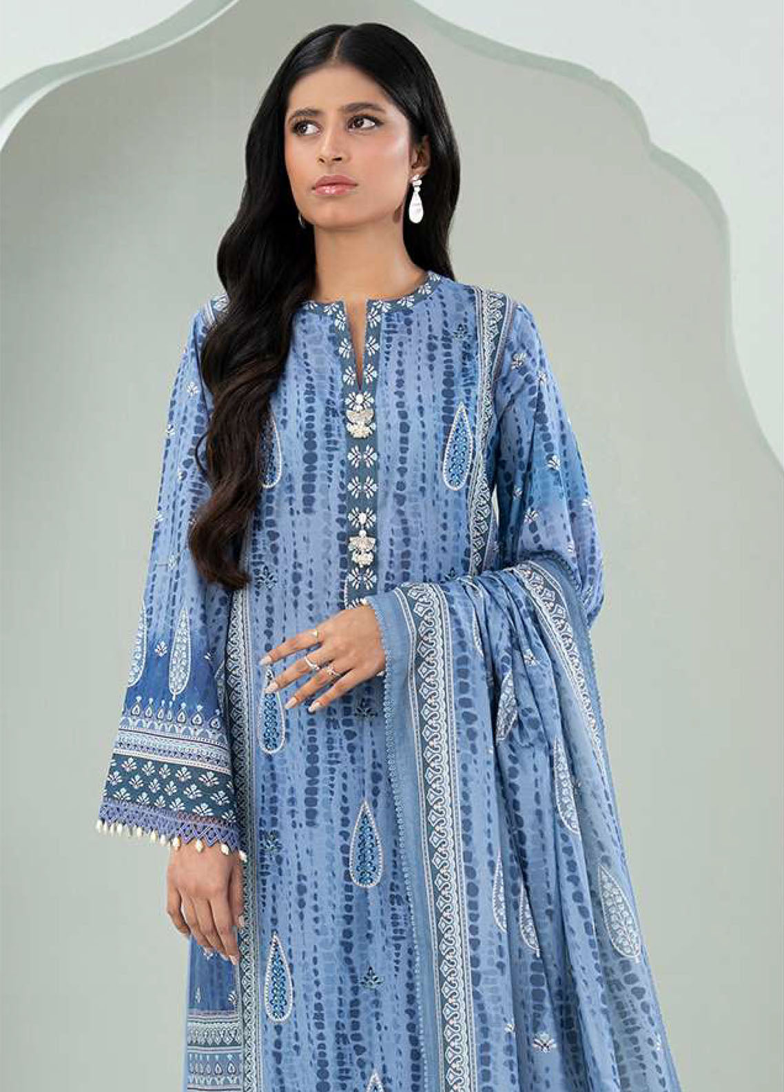 Zellbury Embroidered Lawn 3 Piece Unstitched Suit WUS25E30456 Zellbury Embroidered Lawn 3 Piece Unstitched Suit WUS25E30456