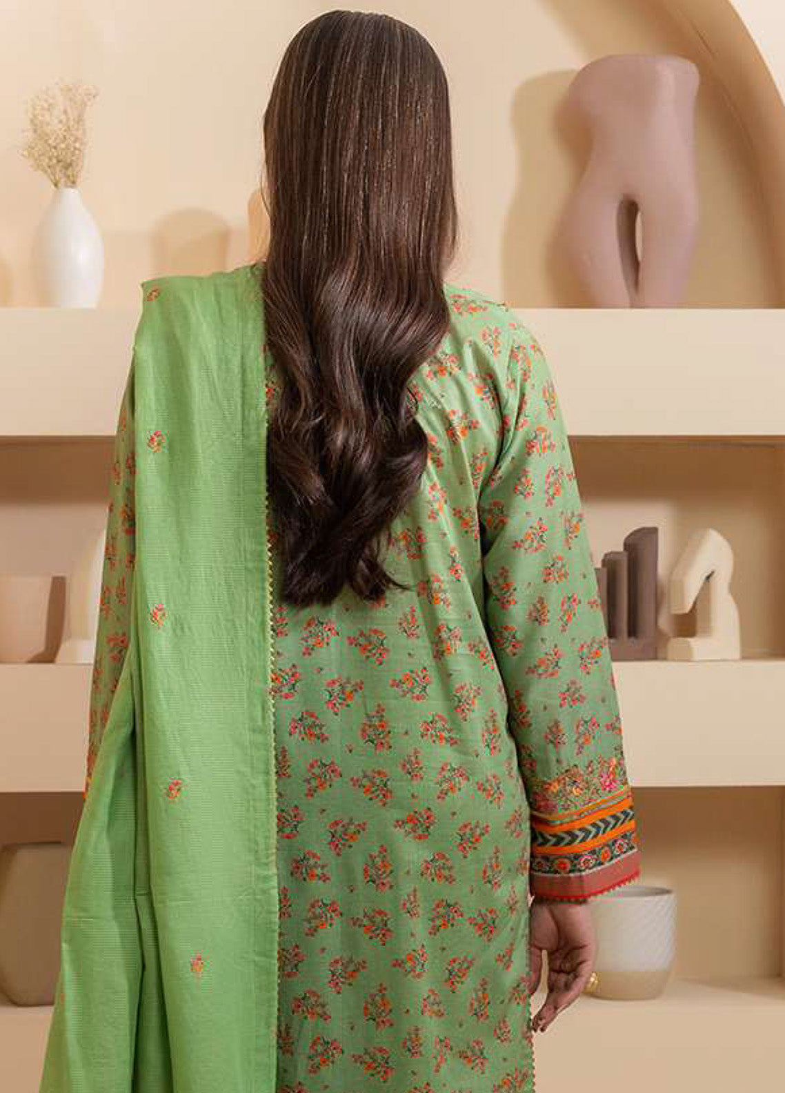 Zellbury Embroidered Lawn 3 Piece Unstitched Suit WUS25X30207 Zellbury Embroidered Lawn 3 Piece Unstitched Suit WUS25X30207