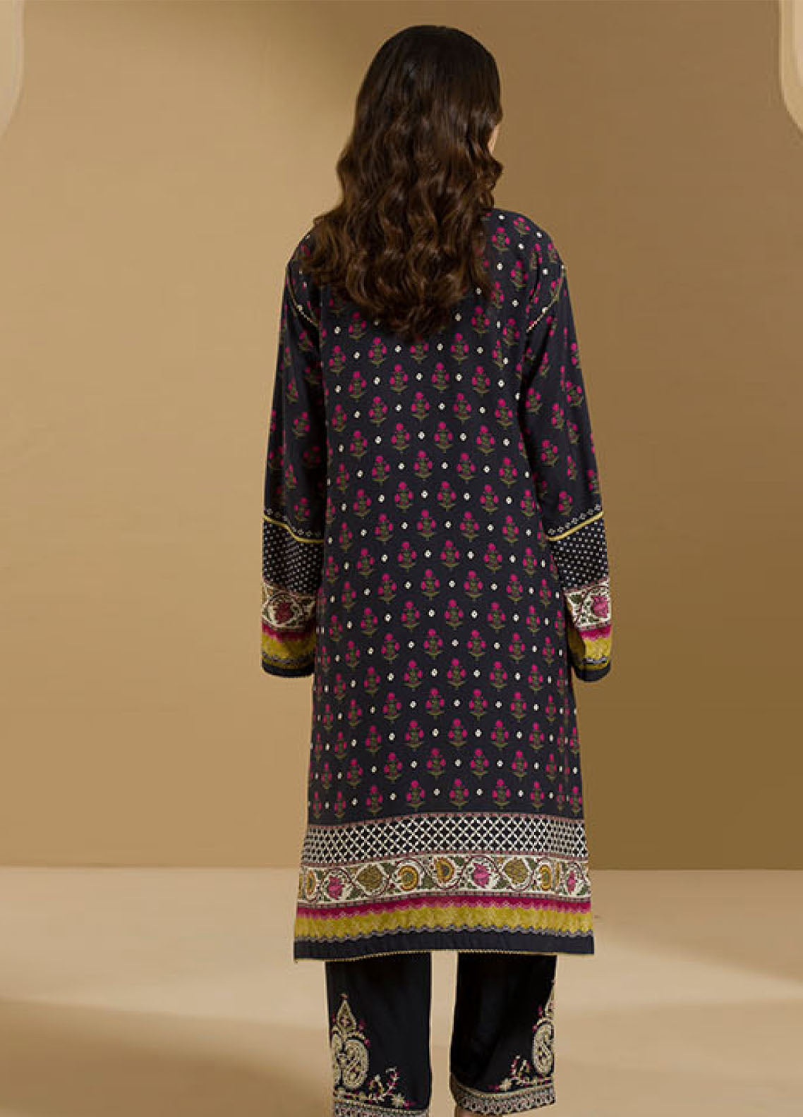 Zellbury Embroidered Linen 2 Piece Unstitched Suit WUW25E20094 Zellbury Embroidered Linen 2 Piece Unstitched Suit WUW25E20094