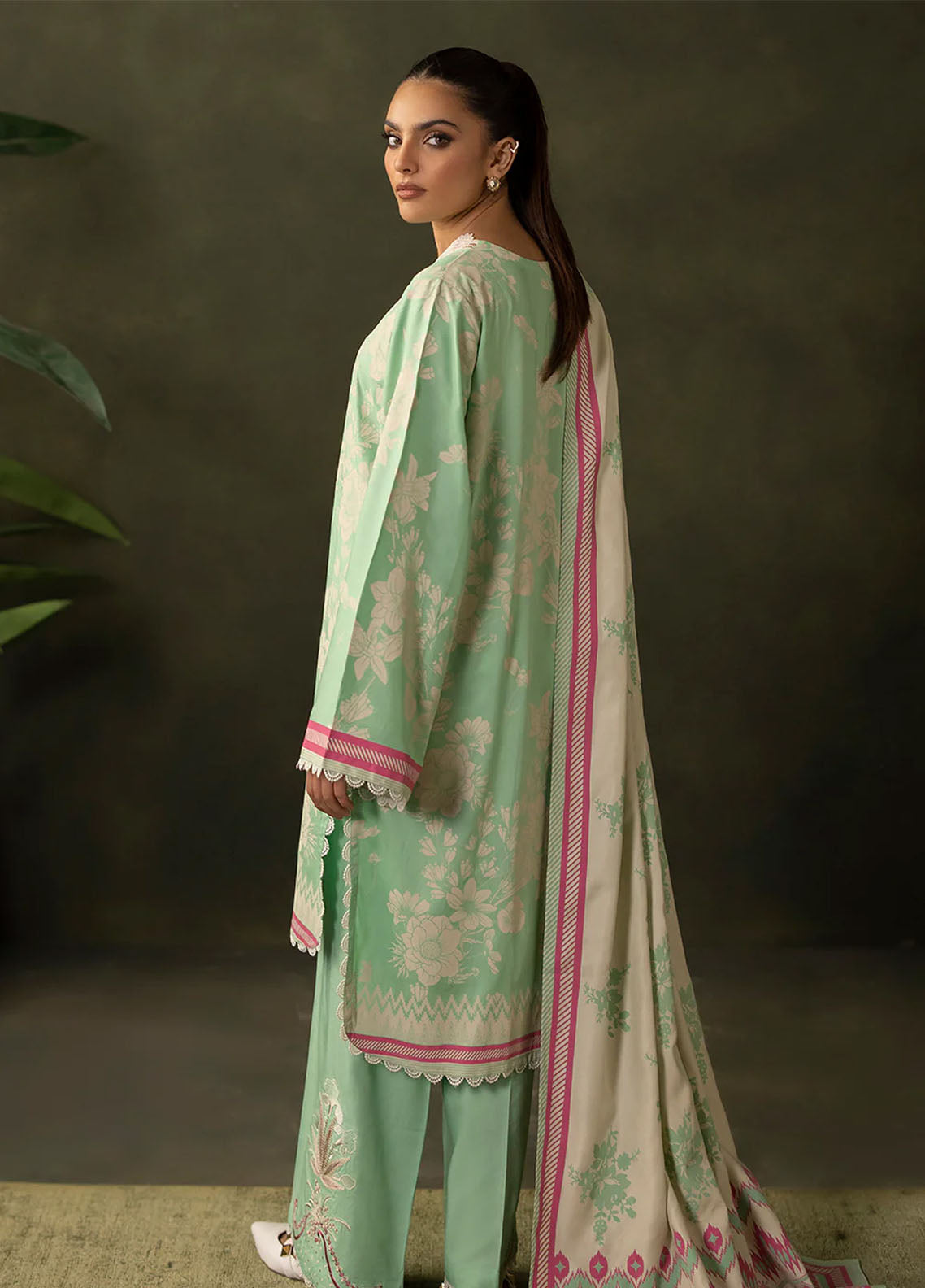 Zellbury Embroidered Viscose 3 Piece Unstitched Suit WUW24E30224 Zellbury Embroidered Viscose 3 Piece Unstitched Suit WUW24E30224