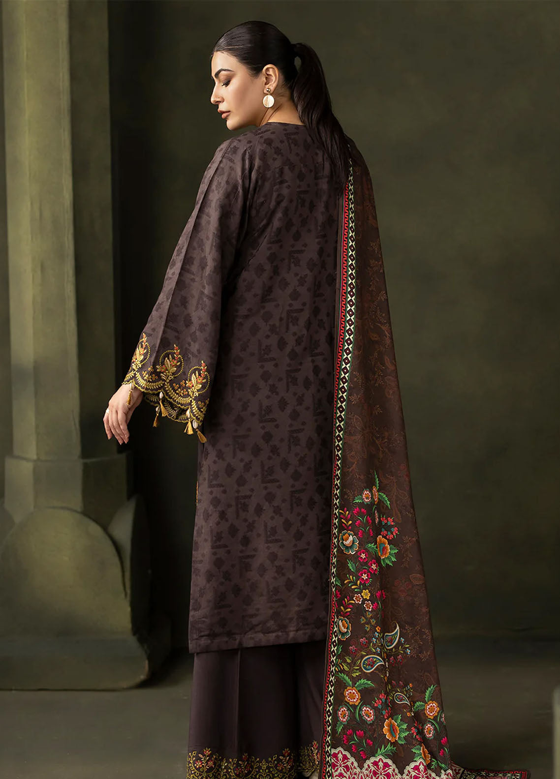 Zellbury Embroidered Viscose Self Jacquard 3 Piece Unstitched Suit WUW24E30234 Zellbury Embroidered Viscose Self Jacquard 3 Piece Unstitched Suit WUW24E30234