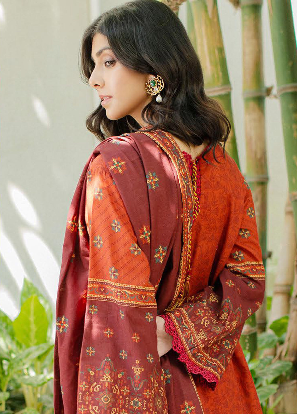 Zellbury Essential Embroidered Khaddar 3 Piece Unstitched Suit WUW24E30233 Zellbury Essential Embroidered Khaddar 3 Piece Unstitched Suit WUW24E30233