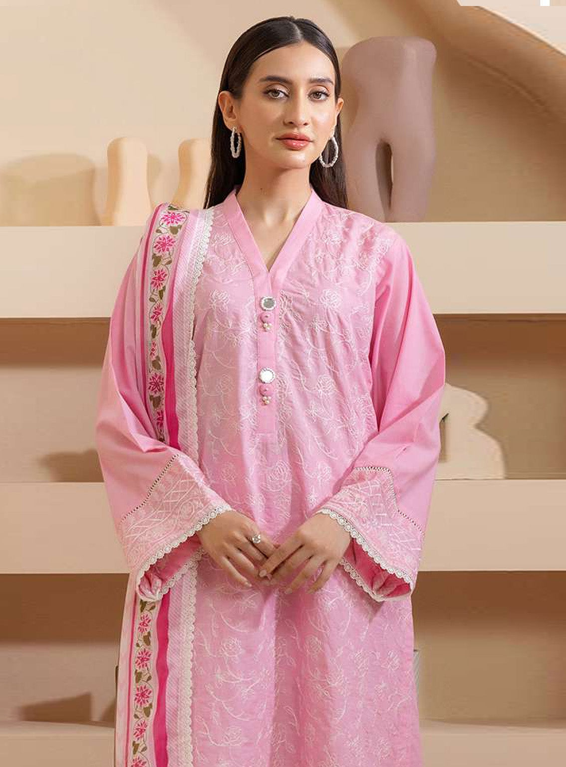 Zellbury Essential Embroidered Lawn 3 Piece Unstitched Suit WUS25E30067 Zellbury Essential Embroidered Lawn 3 Piece Unstitched Suit WUS25E30067