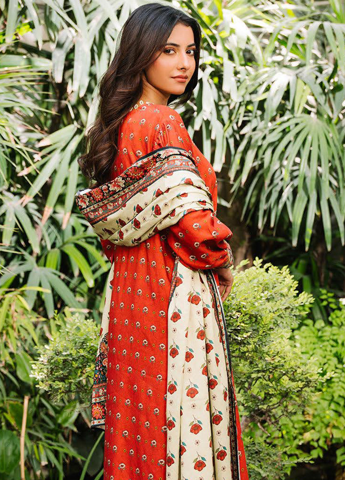 Zellbury Essential Printed Cotail 3 Piece Unstitched Suit WUW24X30307 Zellbury Essential Printed Cotail 3 Piece Unstitched Suit WUW24X30307