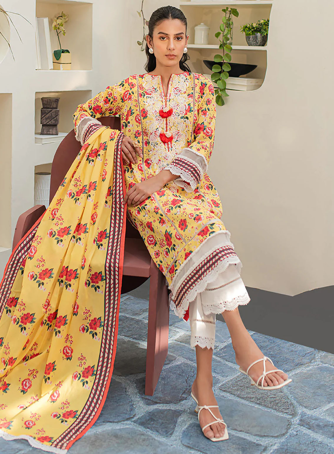 Zellbury Essential Printed Embroidered Lawn 2 Piece Unstitched Suit WUS24E21168 Zellbury Essential Printed Embroidered Lawn 2 Piece Unstitched Suit WUS24E21168
