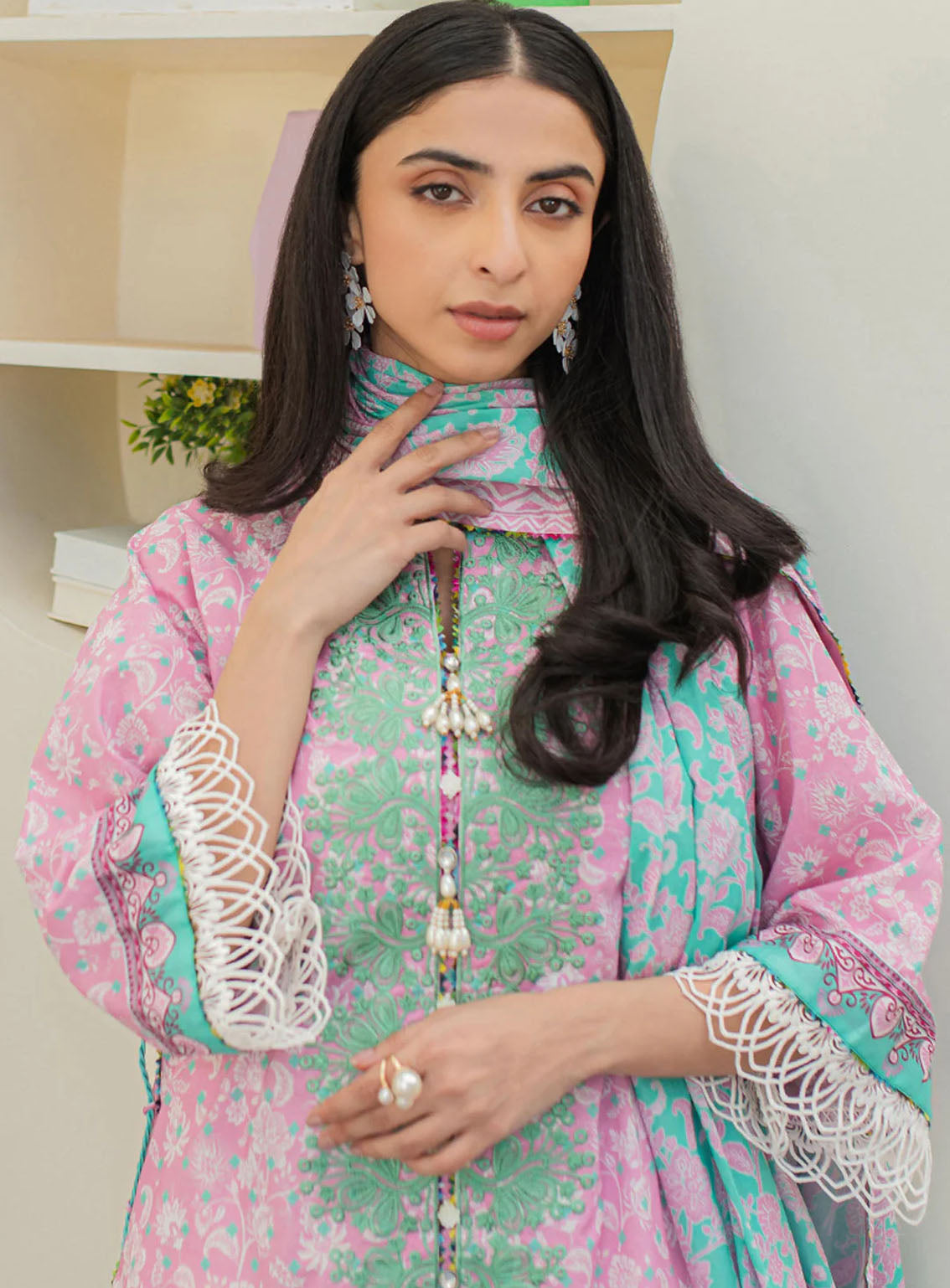 Zellbury Essential Printed Embroidered Lawn 2 Piece Unstitched Suit WUS24E21175 Zellbury Essential Printed Embroidered Lawn 2 Piece Unstitched Suit WUS24E21175