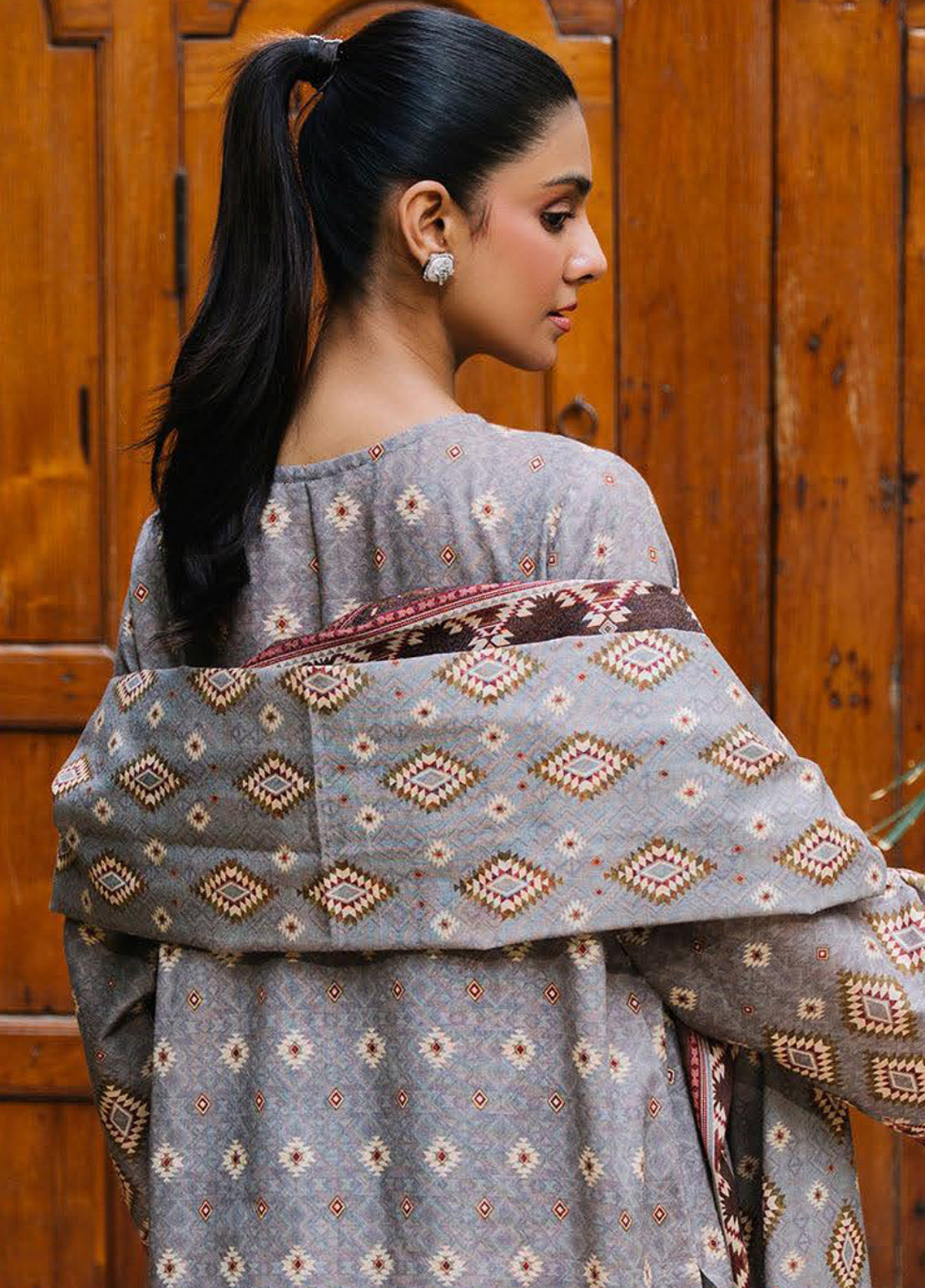 Zellbury Essential Printed Karandi 3 Piece Unstitched Suit WUW24X30209 Zellbury Essential Printed Karandi 3 Piece Unstitched Suit WUW24X30209