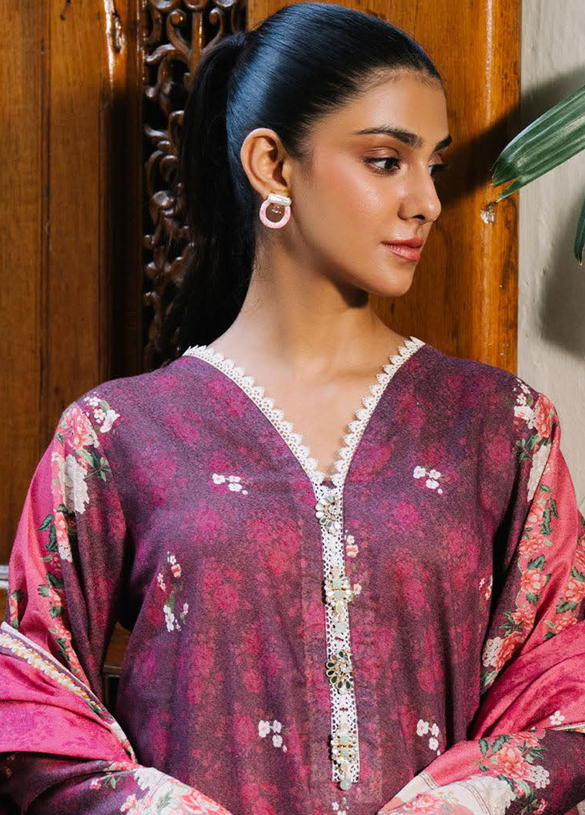 Zellbury Essential Printed Karandi 3 Piece Unstitched Suit WUW24X30301 Zellbury Essential Printed Karandi 3 Piece Unstitched Suit WUW24X30301