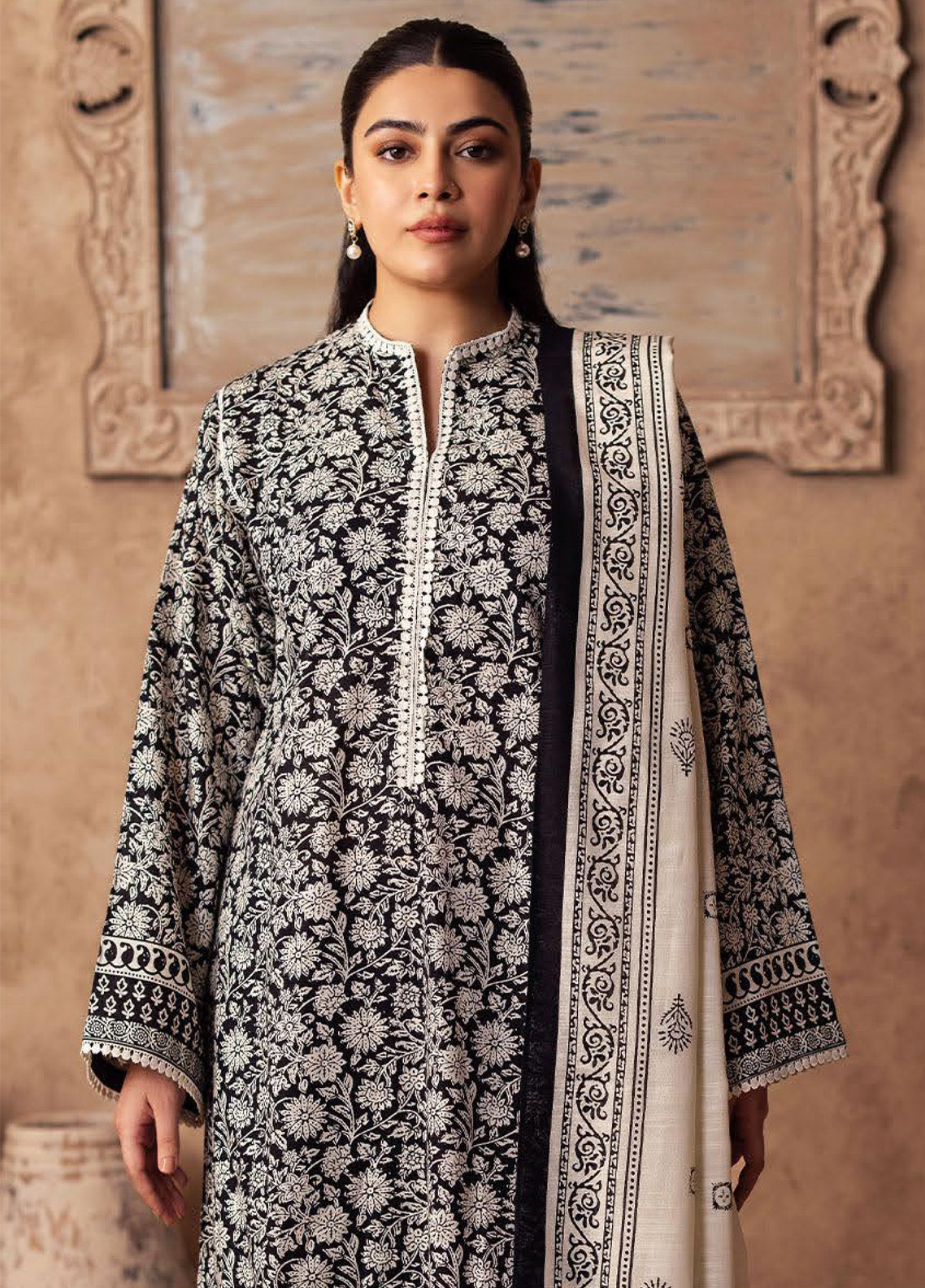 Zellbury Essential Printed Khaddar 3 Piece Unstitched Suit WUW24X30214 Zellbury Essential Printed Khaddar 3 Piece Unstitched Suit WUW24X30214