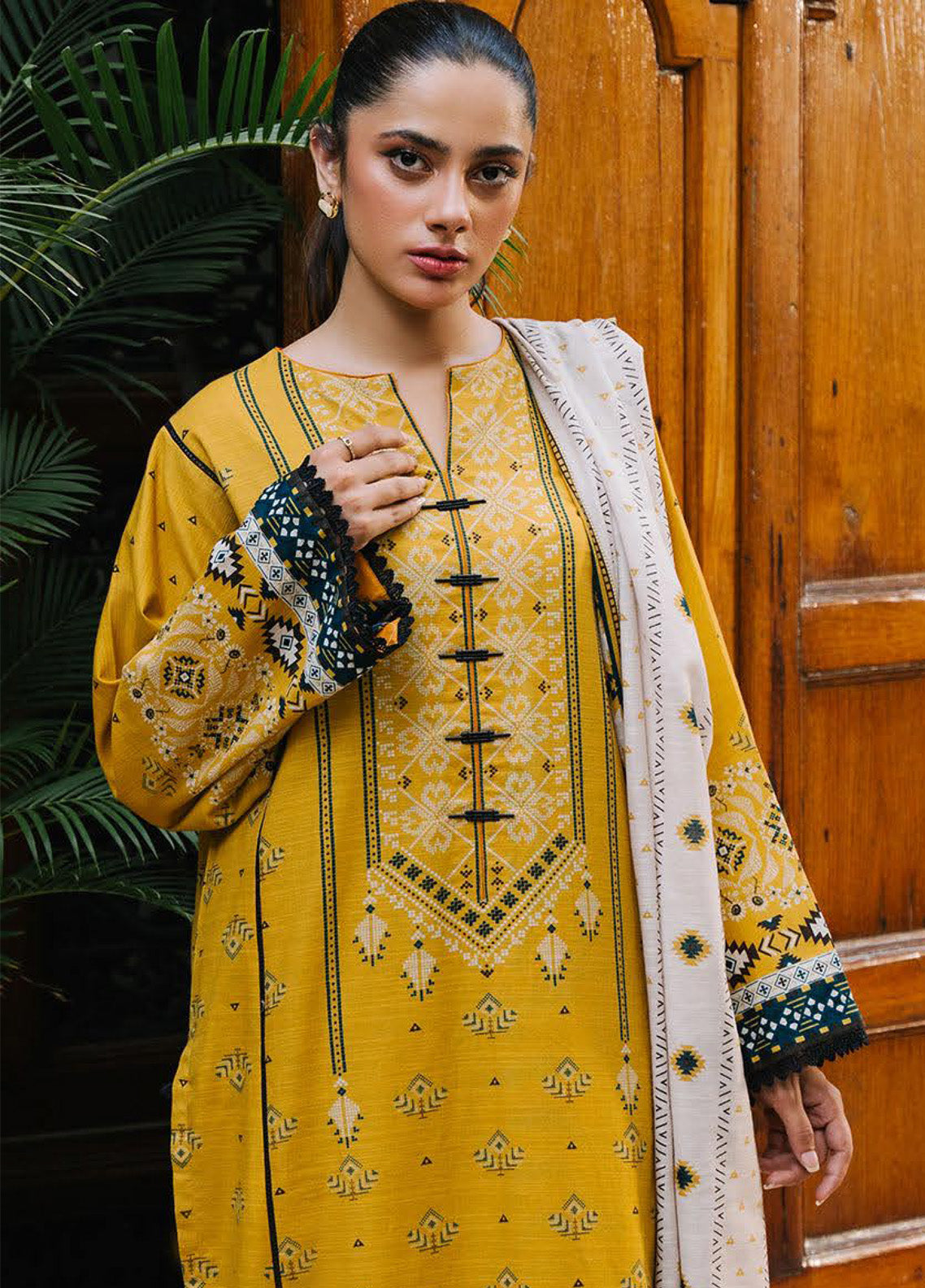 Zellbury Essential Printed Khaddar 3 Piece Unstitched Suit WUW24X30275 Zellbury Essential Printed Khaddar 3 Piece Unstitched Suit WUW24X30275
