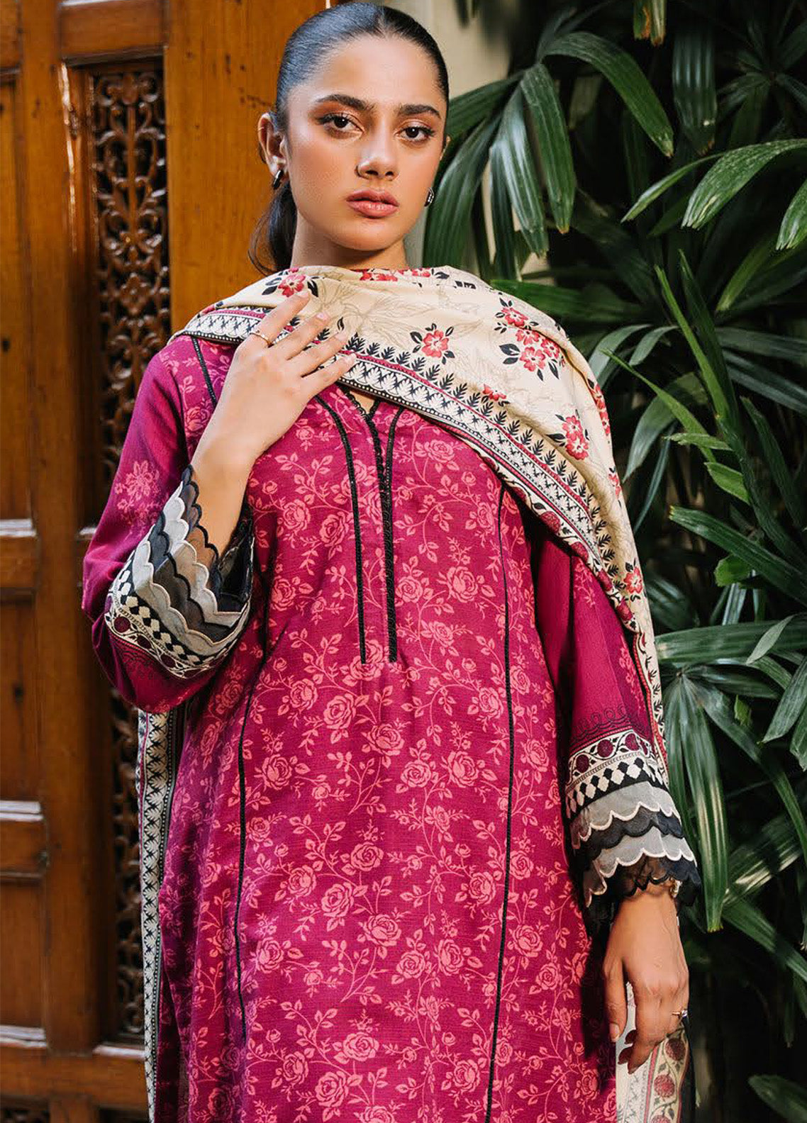 Zellbury Essential Printed Khaddar 3 Piece Unstitched Suit WUW24X30284 Zellbury Essential Printed Khaddar 3 Piece Unstitched Suit WUW24X30284