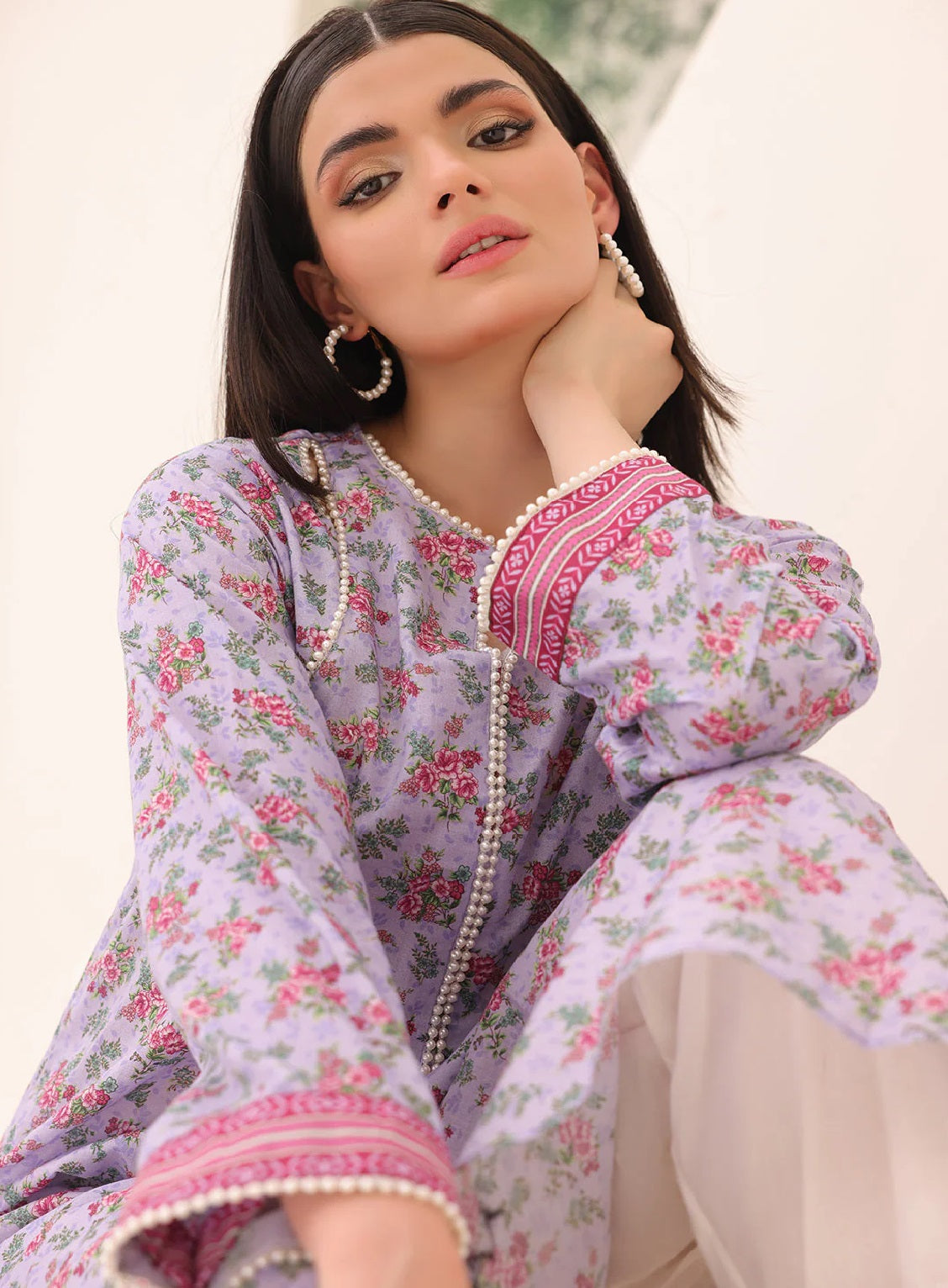 Zellbury Essential Printed Lawn 2 Piece Unstitched Suit WUS24X21161 Zellbury Essential Printed Lawn 2 Piece Unstitched Suit WUS24X21161