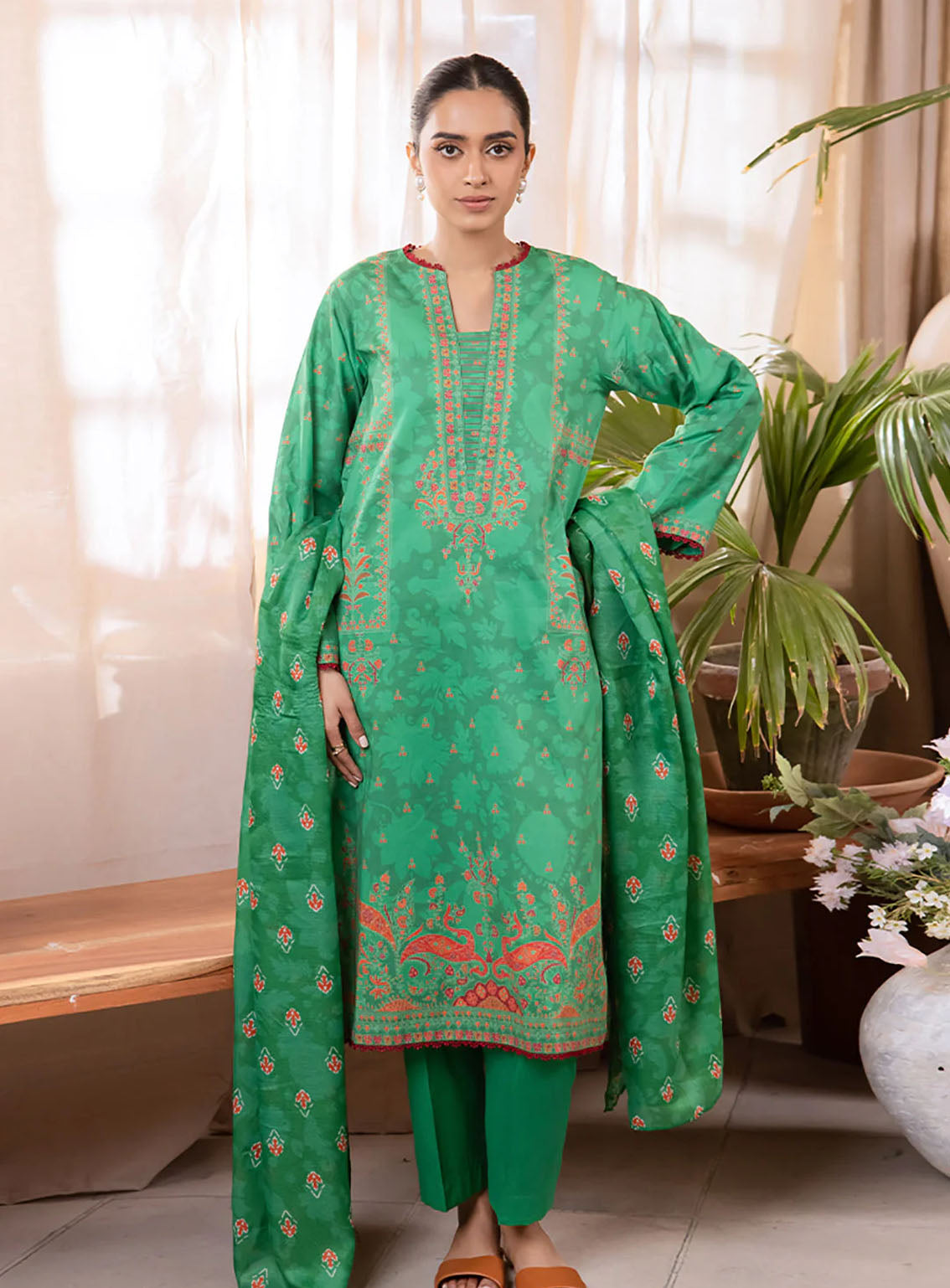 Zellbury Essential Printed Lawn 3 Piece Unstitched Suit WUS24X31048 Zellbury Essential Printed Lawn 3 Piece Unstitched Suit WUS24X31048
