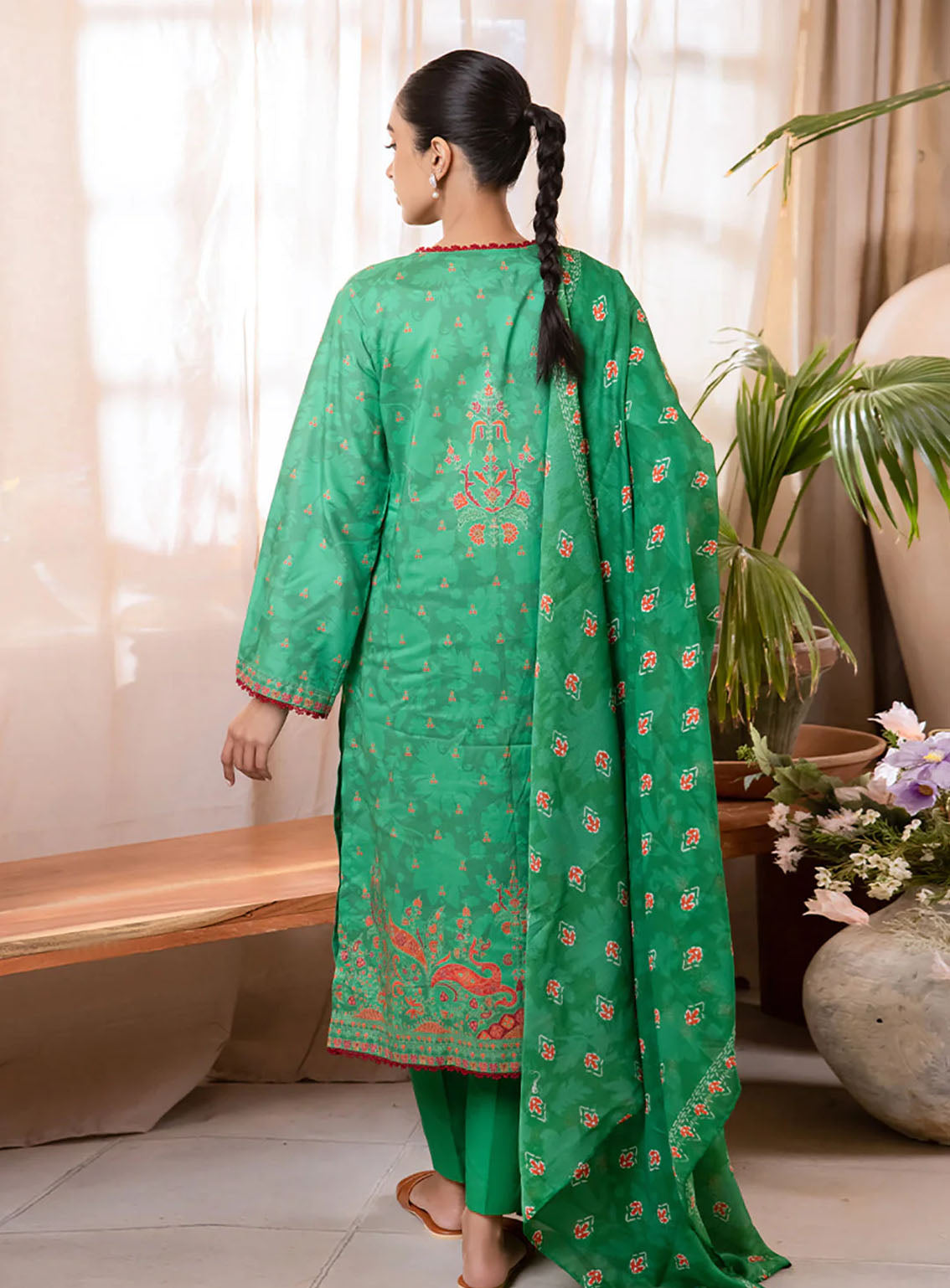 Zellbury Essential Printed Lawn 3 Piece Unstitched Suit WUS24X31048 Zellbury Essential Printed Lawn 3 Piece Unstitched Suit WUS24X31048