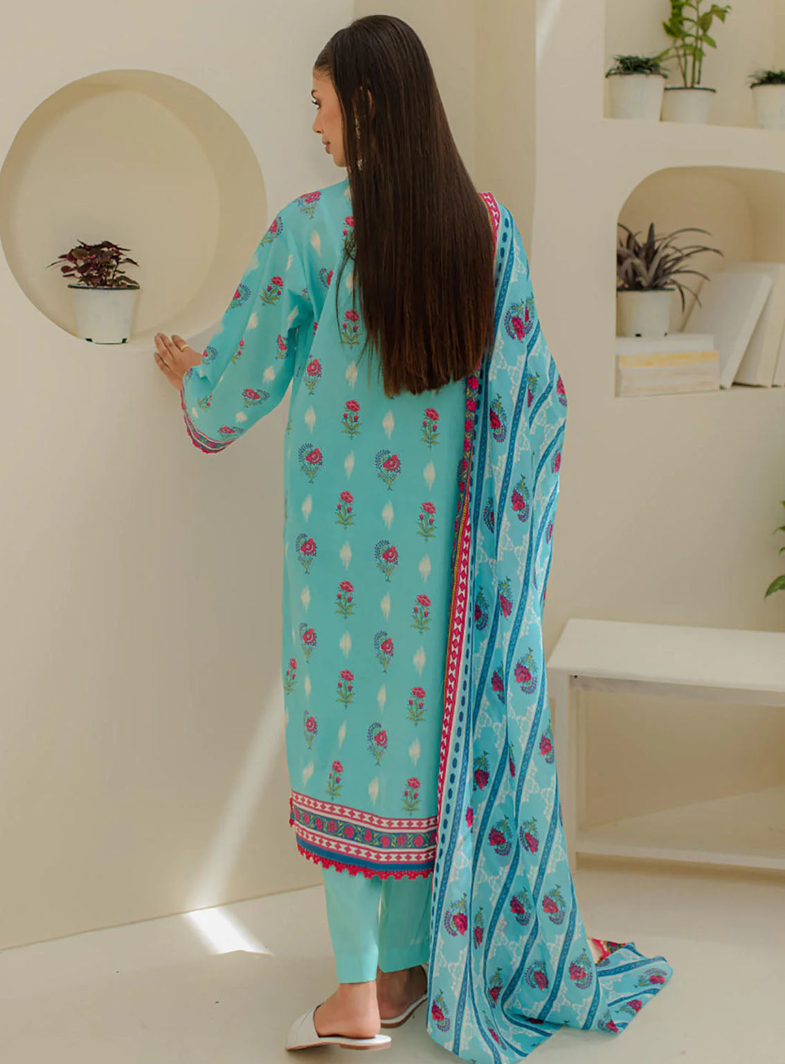Zellbury Essential Printed Lawn 3 Piece Unstitched Suit WUS24X31193 Zellbury Essential Printed Lawn 3 Piece Unstitched Suit WUS24X31193