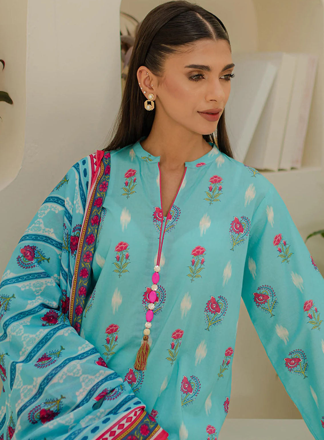 Zellbury Essential Printed Lawn 3 Piece Unstitched Suit WUS24X31193 Zellbury Essential Printed Lawn 3 Piece Unstitched Suit WUS24X31193
