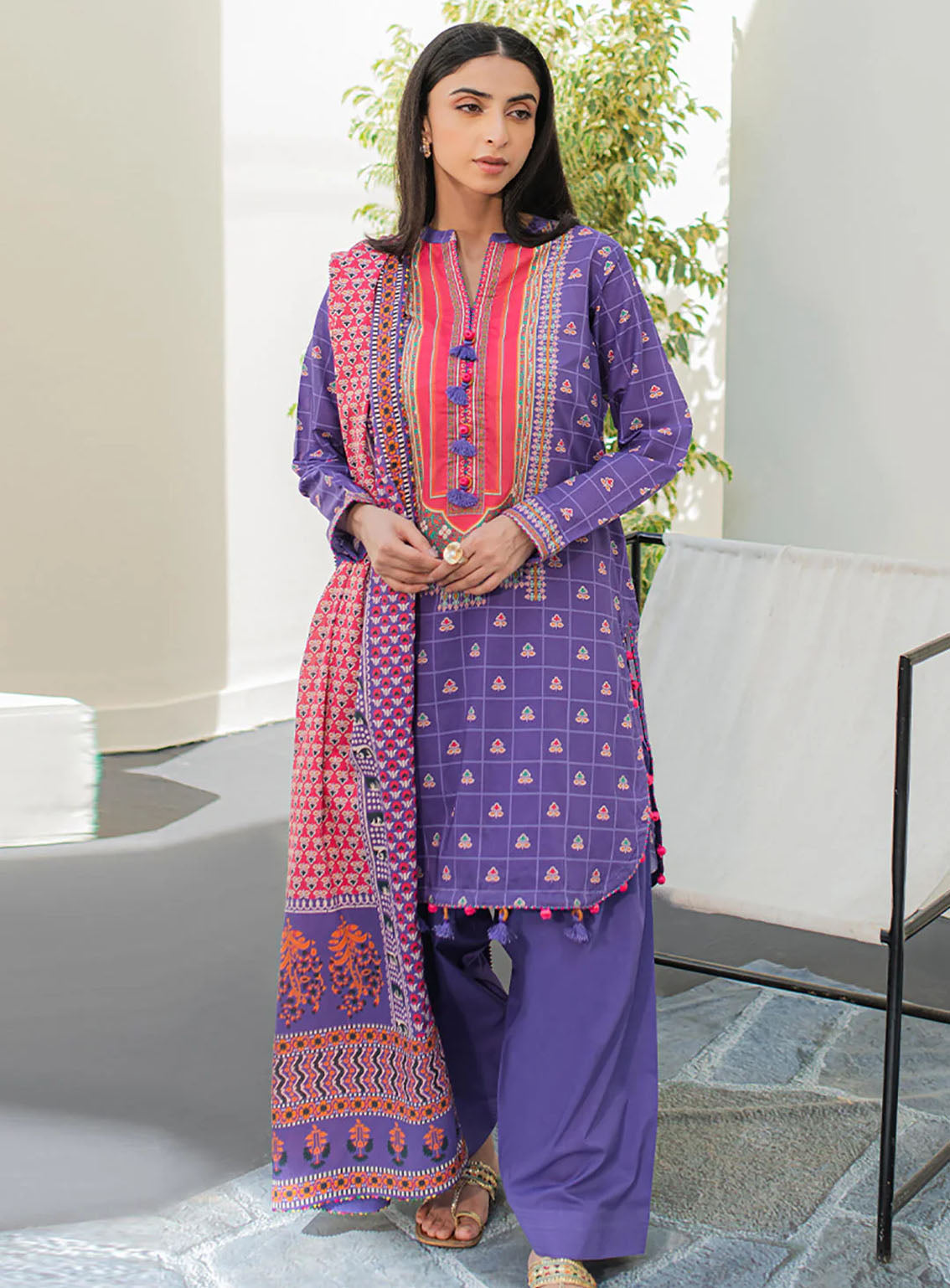 Zellbury Essential Printed Lawn 3 Piece Unstitched Suit WUS24X31217 Zellbury Essential Printed Lawn 3 Piece Unstitched Suit WUS24X31217