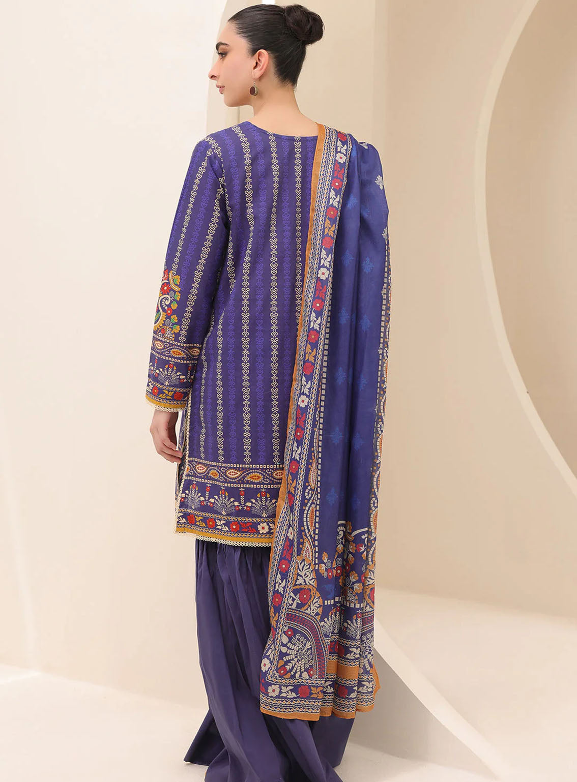 Zellbury Essential Printed Lawn 3 Piece Unstitched Suit WUS24X31664 Zellbury Essential Printed Lawn 3 Piece Unstitched Suit WUS24X31664