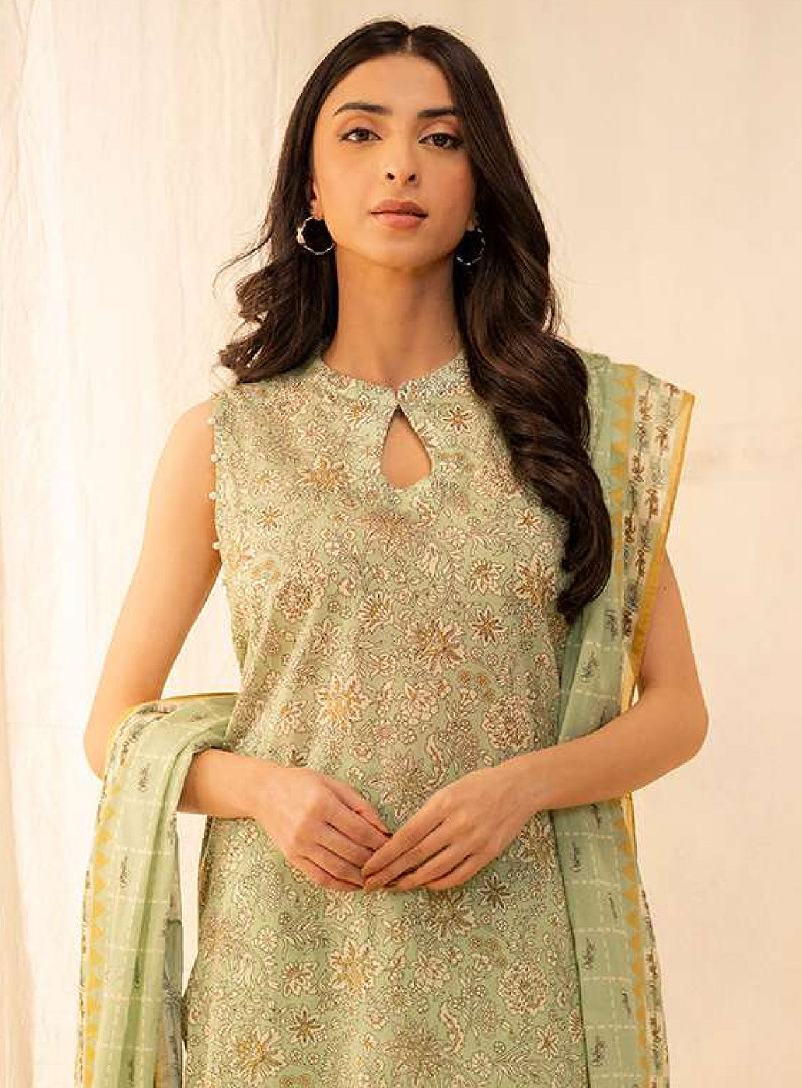 Zellbury Essential Printed Lawn 3 Piece Unstitched Suit WUS25X30027 Zellbury Essential Printed Lawn 3 Piece Unstitched Suit WUS25X30027