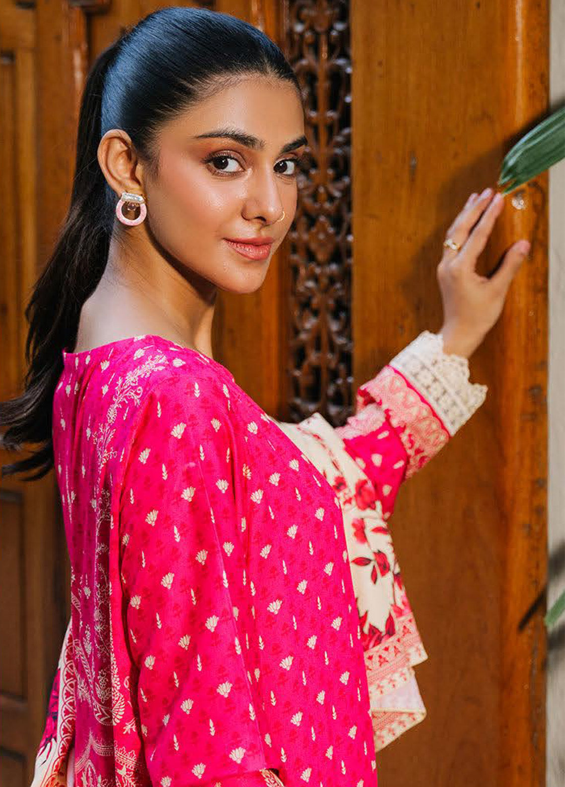 Zellbury Essential Printed Viscose 3 Piece Unstitched Suit WUW24X30300 Zellbury Essential Printed Viscose 3 Piece Unstitched Suit WUW24X30300