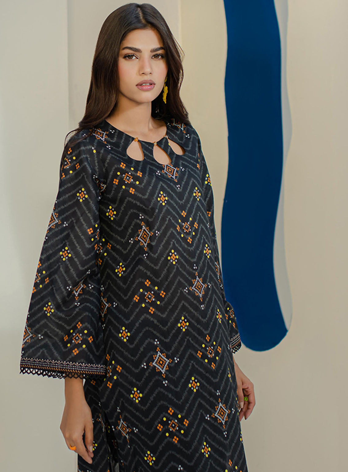 Zellbury Printed Cambric 2 Piece Unstitched Suit WUC24X20102 Zellbury Printed Cambric 2 Piece Unstitched Suit WUC24X20102
