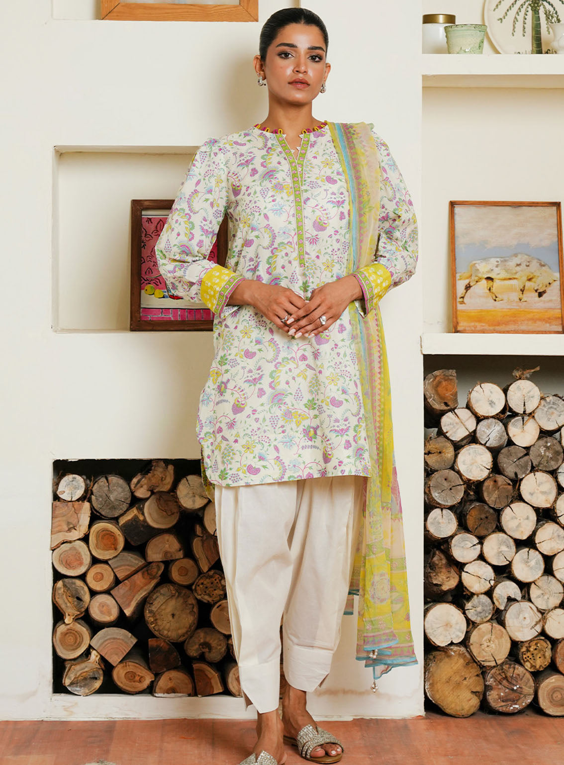 Zellbury Printed Cambric 3 Piece Unstitched Suit WUC24X30032 Zellbury Printed Cambric 3 Piece Unstitched Suit WUC24X30032