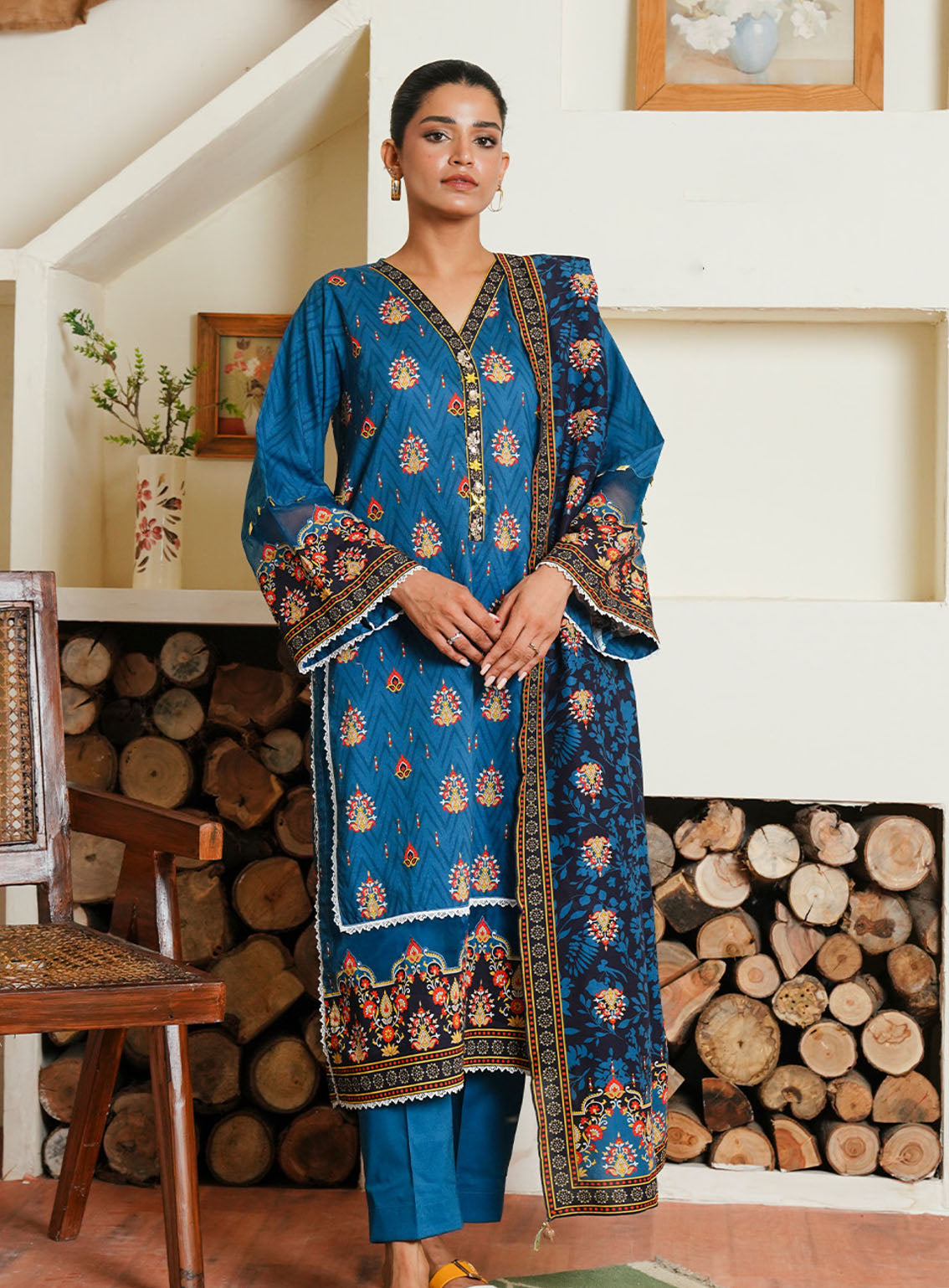 Zellbury Printed Cambric 3 Piece Unstitched Suit WUC24X30042 Zellbury Printed Cambric 3 Piece Unstitched Suit WUC24X30042
