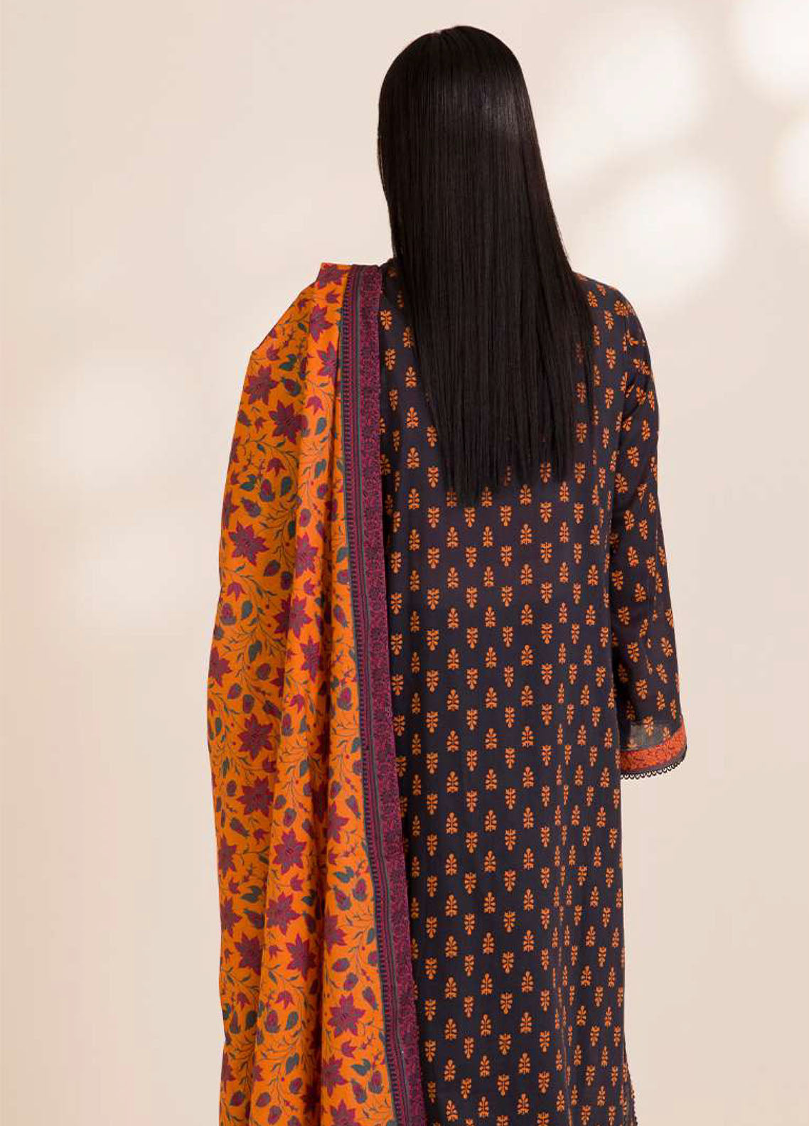 Zellbury Printed Cotton 2 Piece Unstitched Suit WUC25X20005 Zellbury Printed Cotton 2 Piece Unstitched Suit WUC25X20005