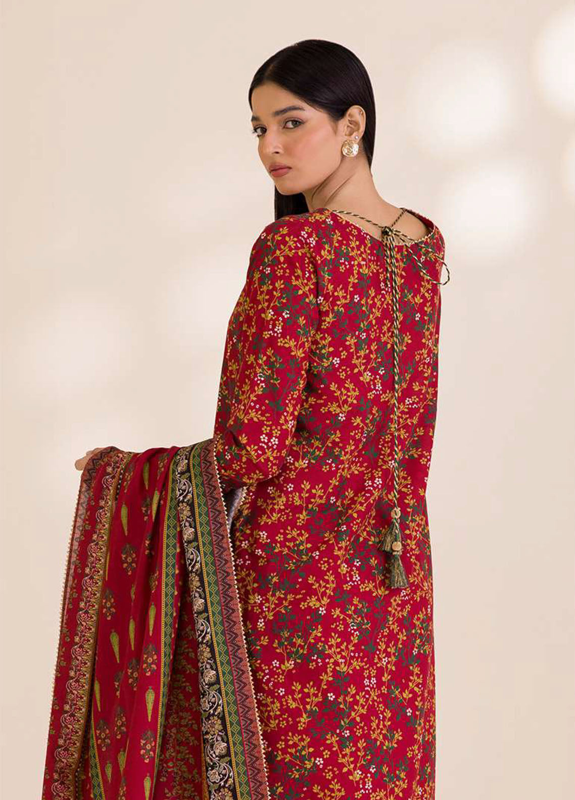 Zellbury Printed Cotton 3 Piece Unstitched Suit WUC25X30017 Zellbury Printed Cotton 3 Piece Unstitched Suit WUC25X30017