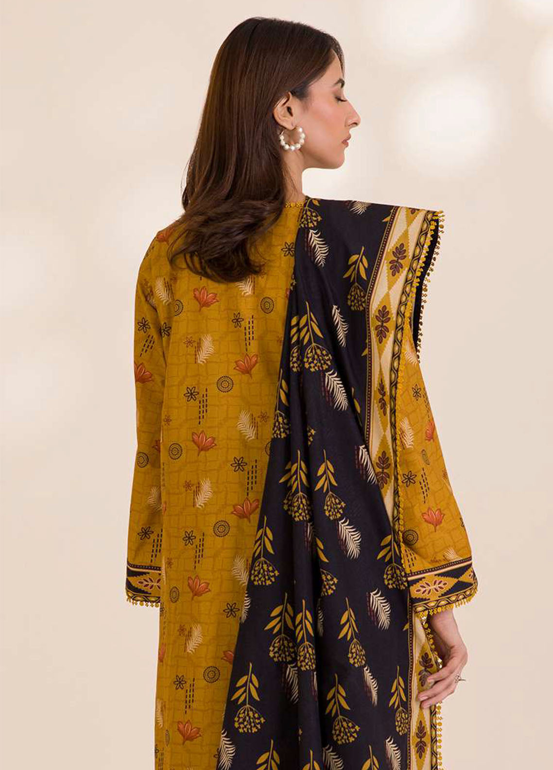 Zellbury Printed Cotton 3 Piece Unstitched Suit WUC25X30032 Zellbury Printed Cotton 3 Piece Unstitched Suit WUC25X30032