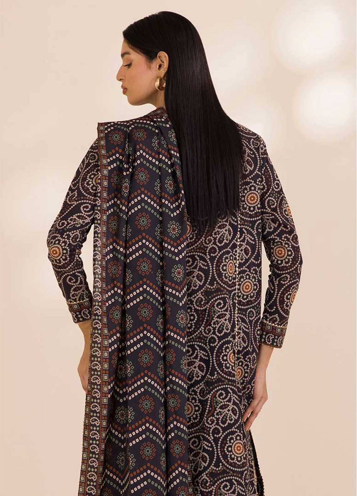 Zellbury Printed Cotton 3 Piece Unstitched Suit WUC25X30035 Zellbury Printed Cotton 3 Piece Unstitched Suit WUC25X30035