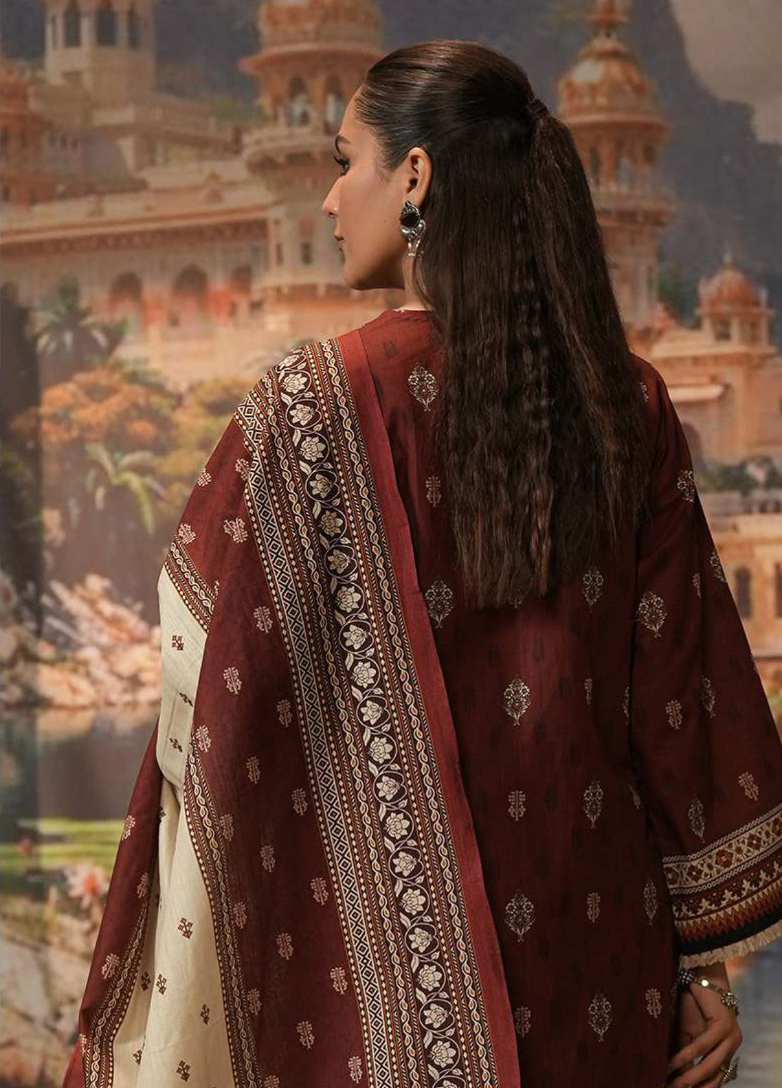 Zellbury Printed Edition Textured Khaddar 3 Piece Unstitched Suit WUW24X30374 Zellbury Printed Edition Textured Khaddar 3 Piece Unstitched Suit WUW24X30374