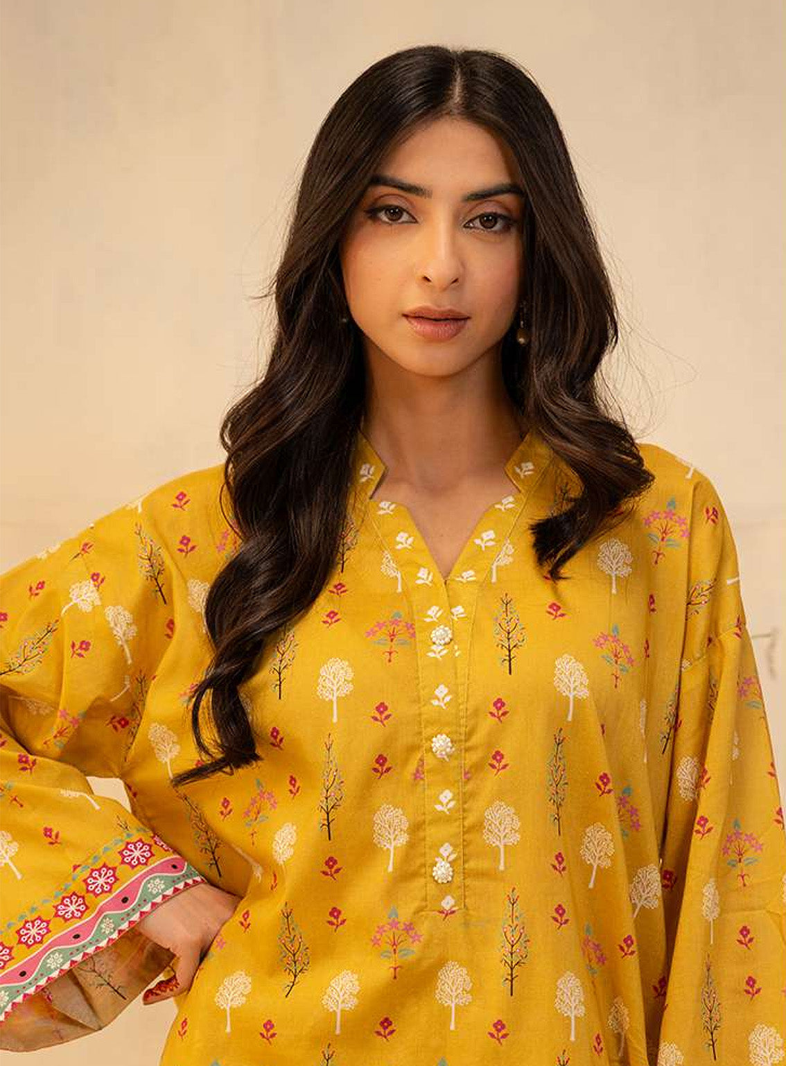 Zellbury Embroidered Lawn 2 Piece Unstitched Suit WUS25X20019 Zellbury Embroidered Lawn 2 Piece Unstitched Suit WUS25X20019