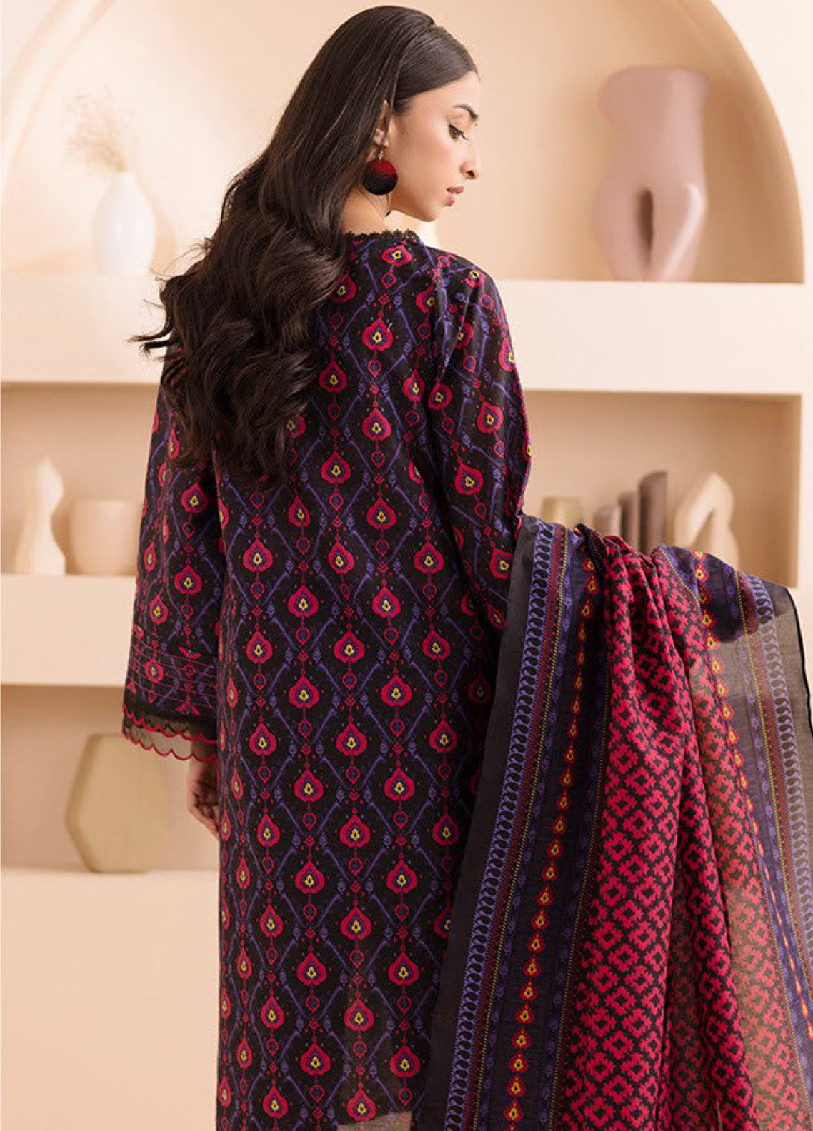 Zellbury Printed Lawn 2 Piece Unstitched Suit WUS25X20154 Zellbury Printed Lawn 2 Piece Unstitched Suit WUS25X20154