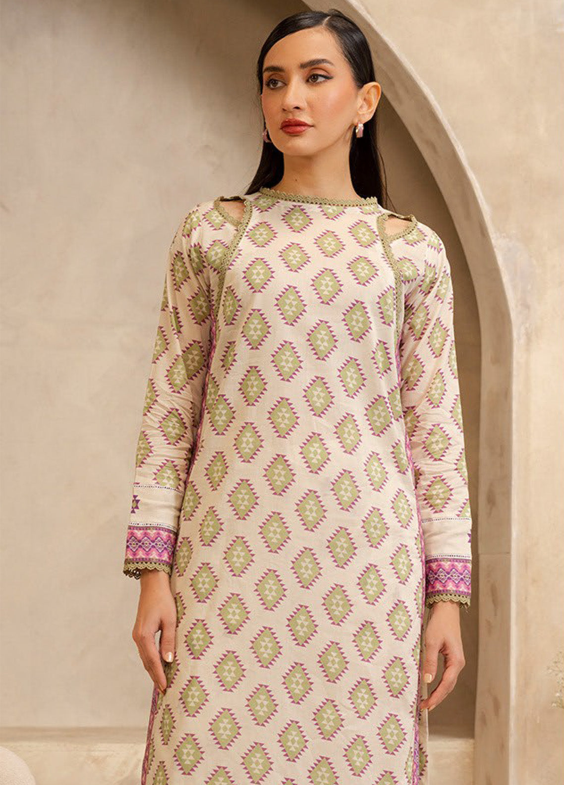 Zellbury Printed Lawn 2 Piece Unstitched Suit WUS25X20172 Zellbury Printed Lawn 2 Piece Unstitched Suit WUS25X20172