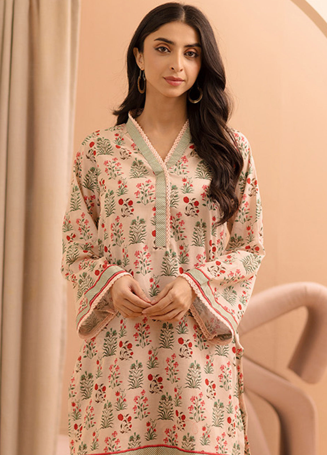 Zellbury Printed Lawn 2 Piece Unstitched Suit WUS25X20235 Zellbury Printed Lawn 2 Piece Unstitched Suit WUS25X20235