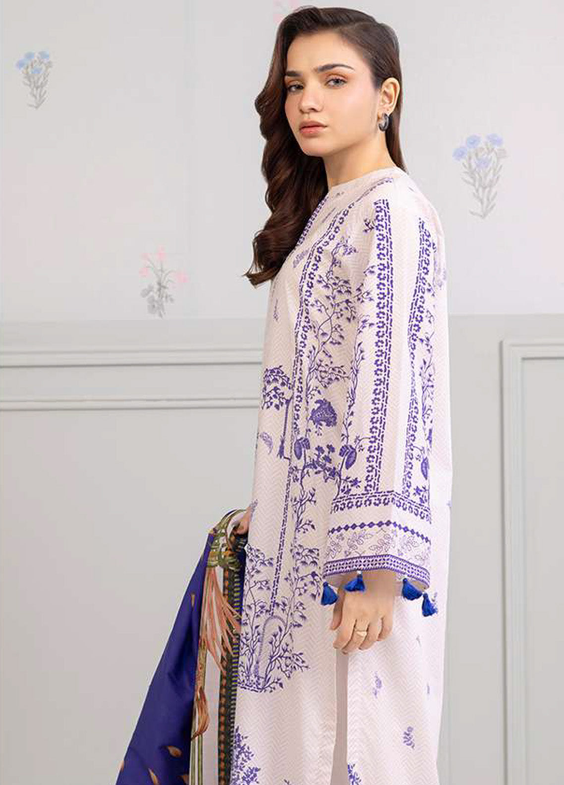 Zellbury Printed Lawn 2 Piece Unstitched Suit WUS25X20408 Zellbury Printed Lawn 2 Piece Unstitched Suit WUS25X20408