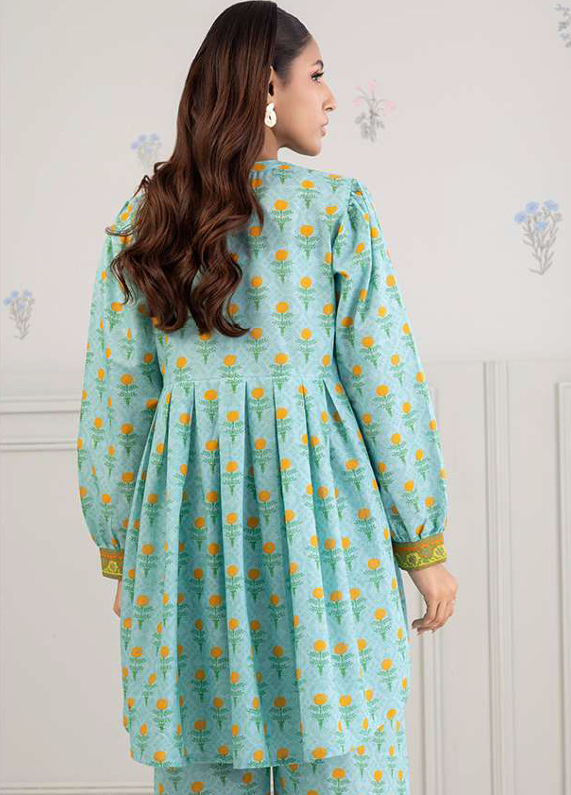 Zellbury Printed Lawn 2 Piece Unstitched Suit WUS25X20549 Zellbury Printed Lawn 2 Piece Unstitched Suit WUS25X20549