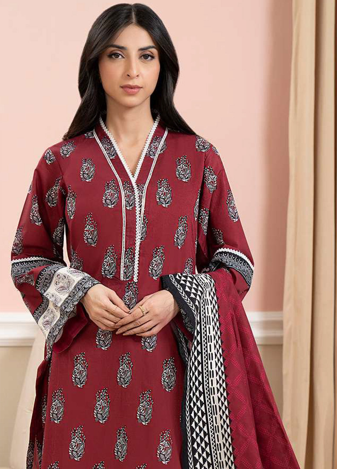 Zellbury Printed Lawn 2 Piece Unstitched Suit WUS25X20625 Zellbury Printed Lawn 2 Piece Unstitched Suit WUS25X20625