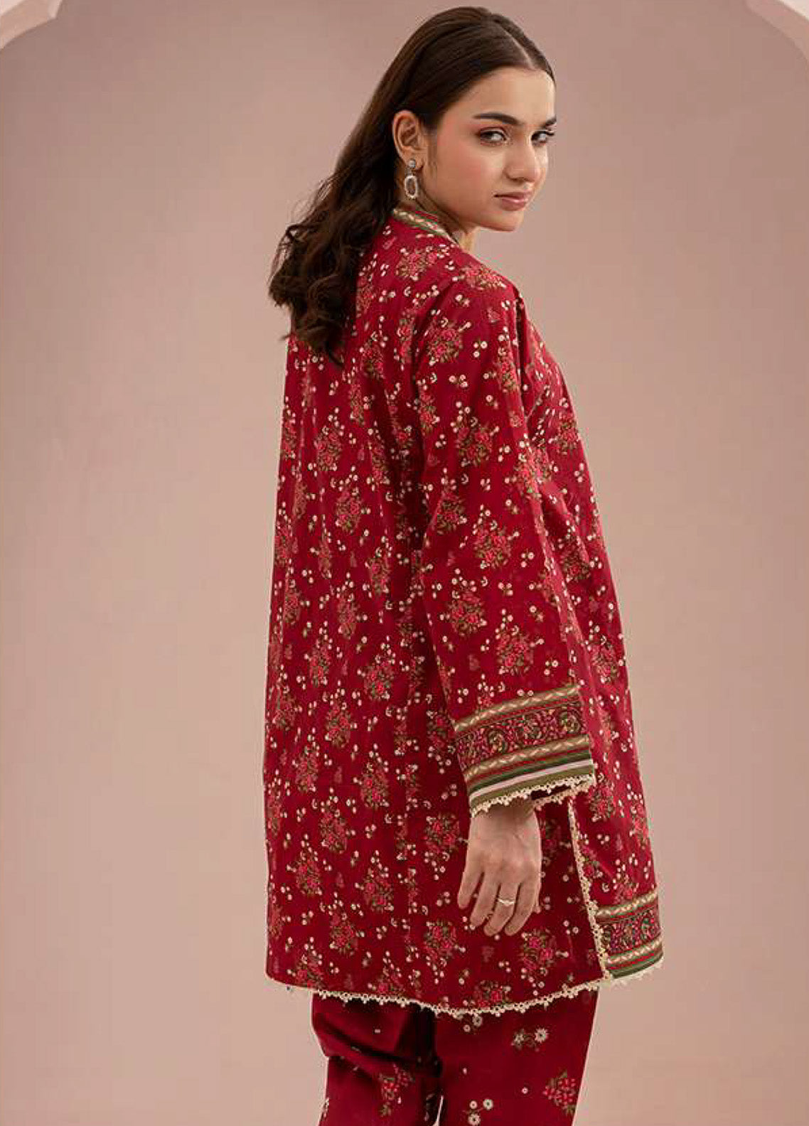 Zellbury Printed Lawn 2 Piece Unstitched Suit WUS25X20632 Zellbury Printed Lawn 2 Piece Unstitched Suit WUS25X20632