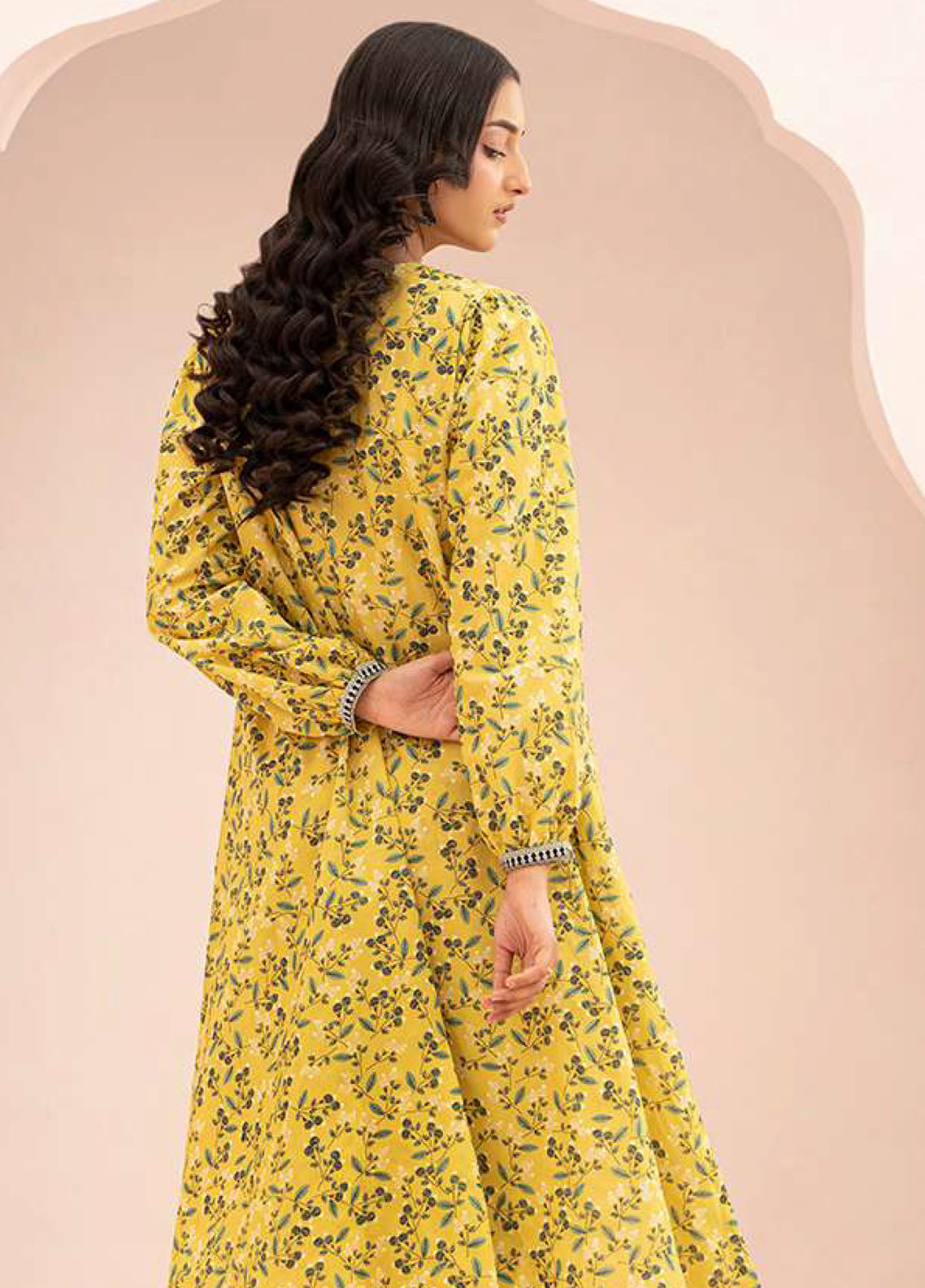 Zellbury Printed Lawn 2 Piece Unstitched Suit WUS25X20633 Zellbury Printed Lawn 2 Piece Unstitched Suit WUS25X20633