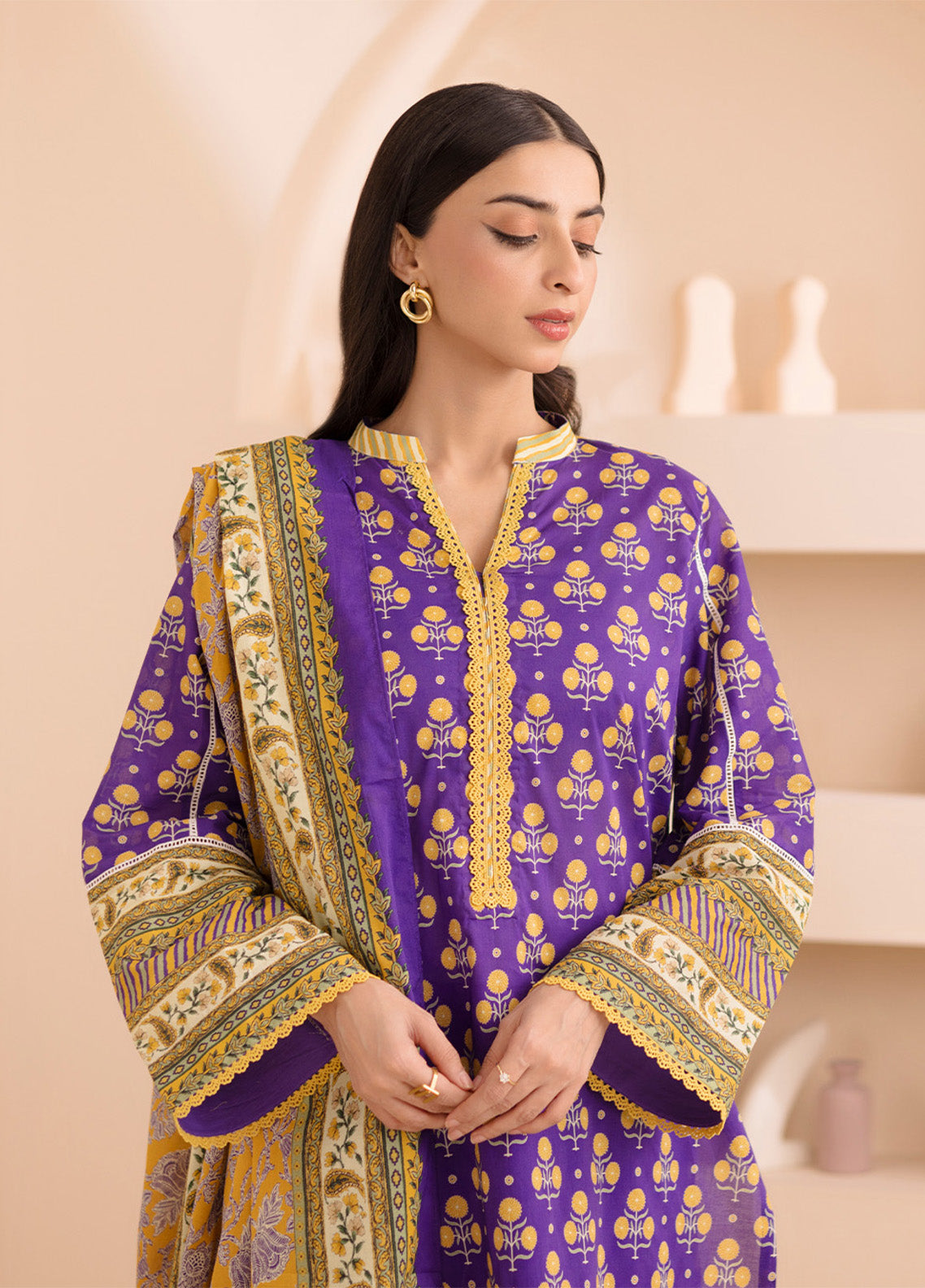 Zellbury Printed Lawn 3 Piece Unstitched Suit WUS25X30192 Zellbury Printed Lawn 3 Piece Unstitched Suit WUS25X30192