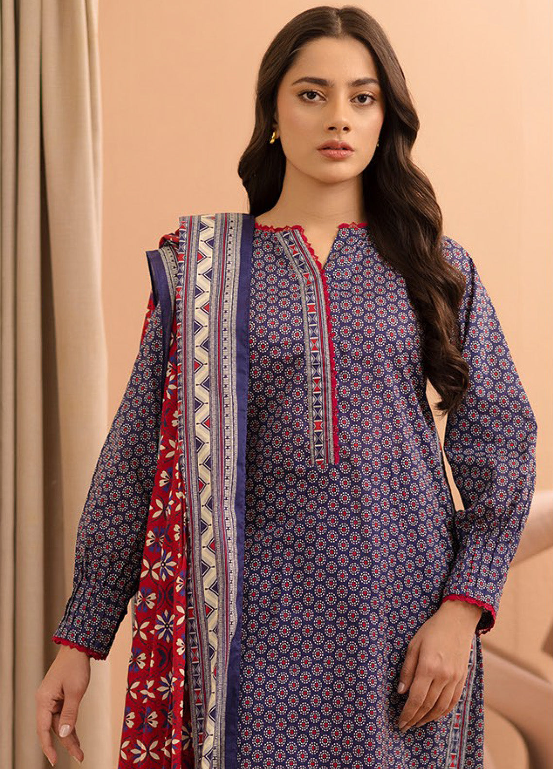 Zellbury Printed Lawn 3 Piece Unstitched Suit WUS25X30246 Zellbury Printed Lawn 3 Piece Unstitched Suit WUS25X30246