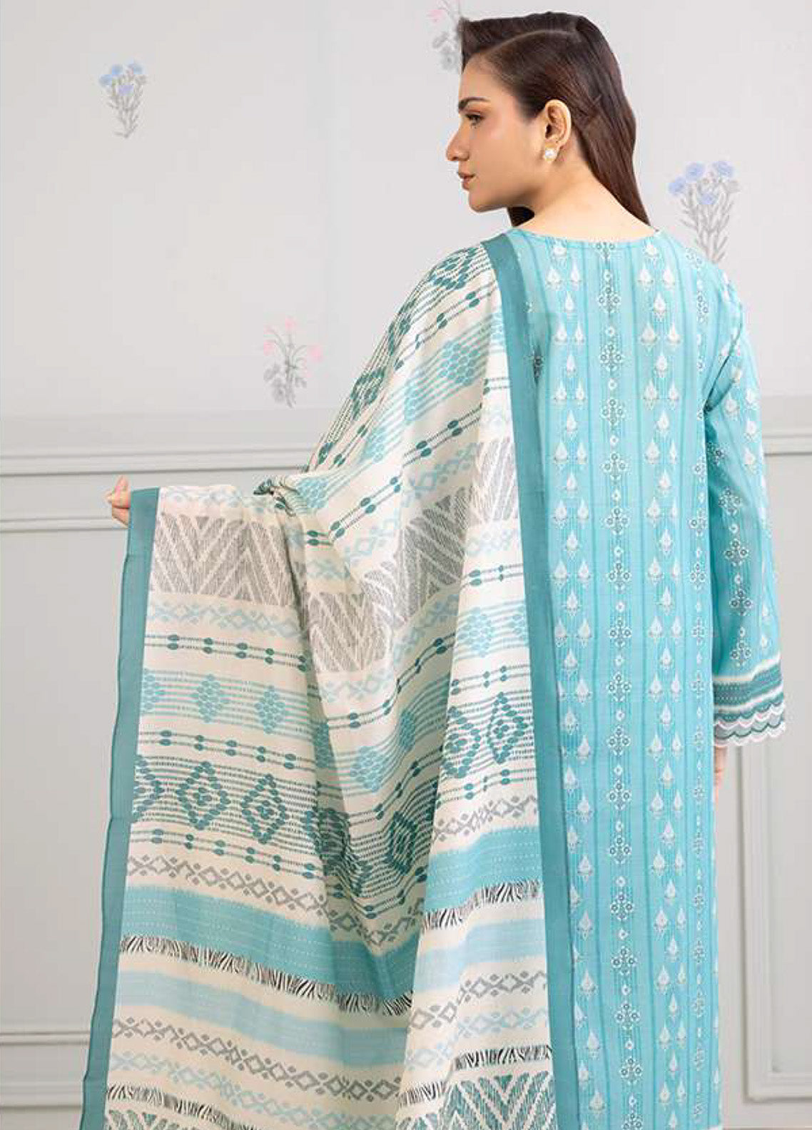 Zellbury Printed Lawn 3 Piece Unstitched Suit WUS25X30427 Zellbury Printed Lawn 3 Piece Unstitched Suit WUS25X30427