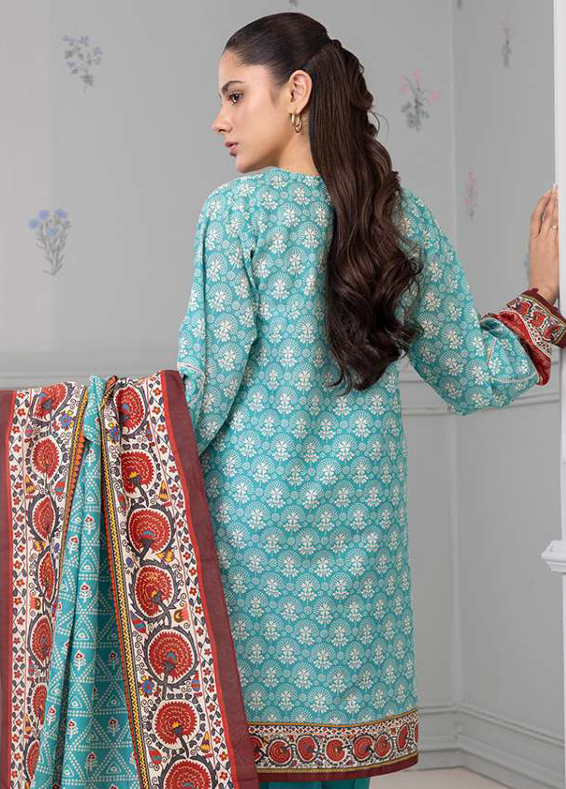 Zellbury Printed Lawn 3 Piece Unstitched Suit WUS25X30497 Zellbury Printed Lawn 3 Piece Unstitched Suit WUS25X30497