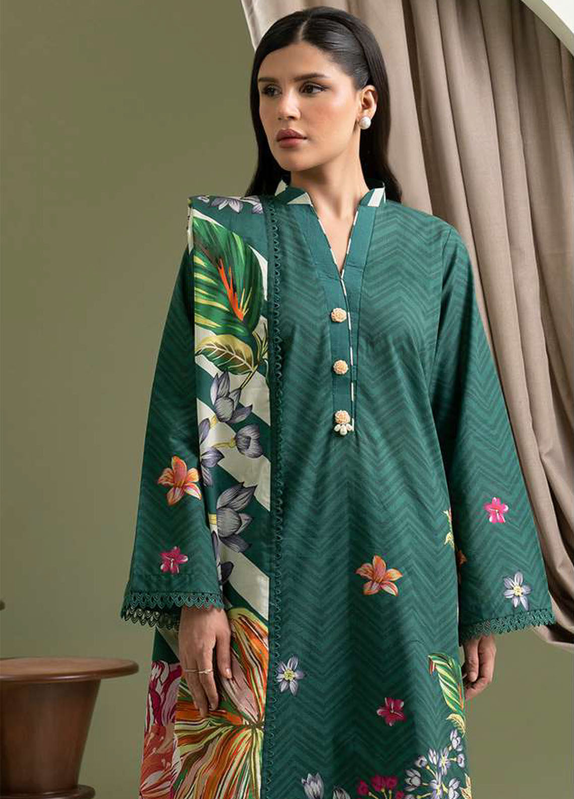 Zellbury Printed Lawn 3 Piece Unstitched Suit WUS25X30508 Zellbury Printed Lawn 3 Piece Unstitched Suit WUS25X30508